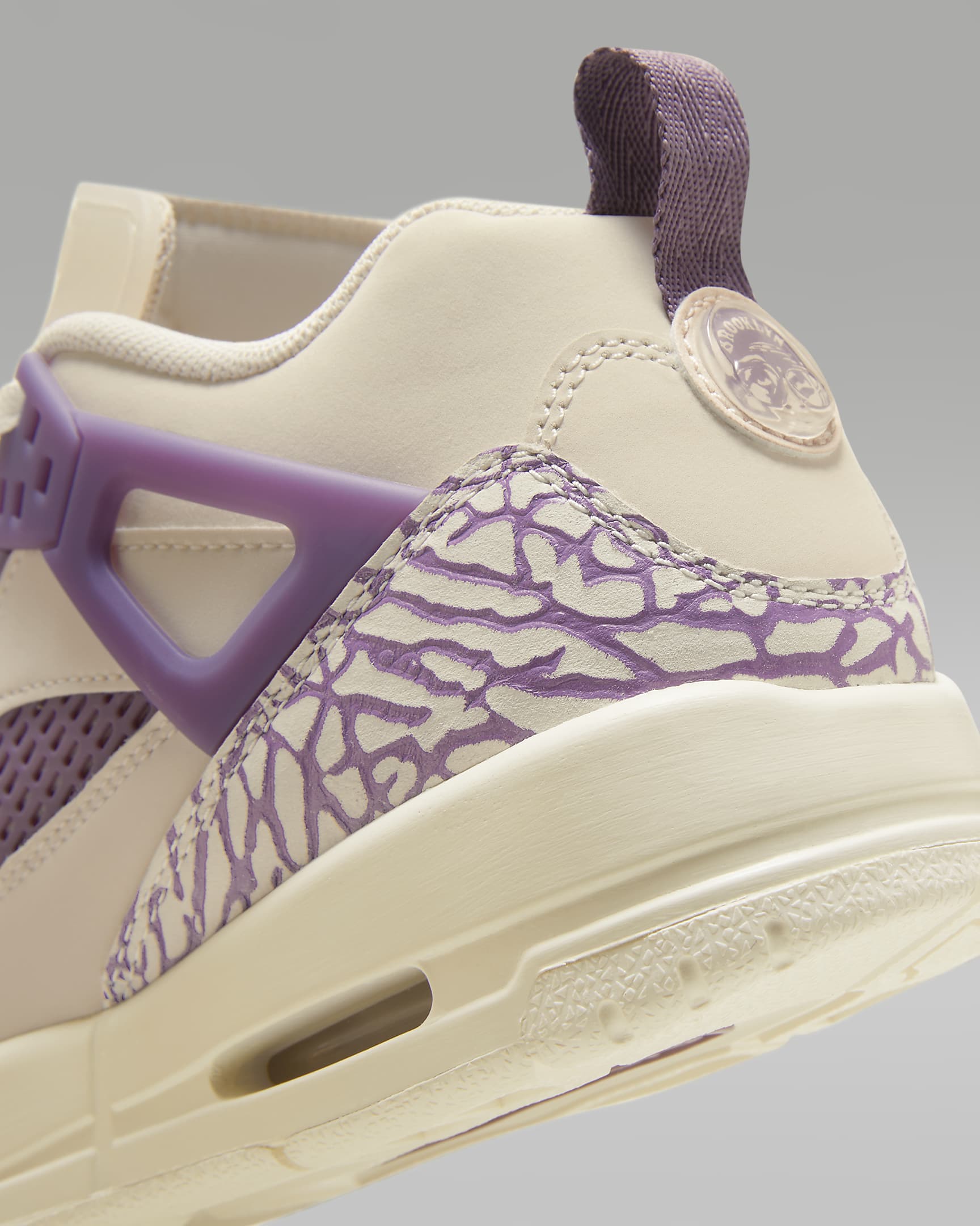 Jordan Spizike Low Older Kids' Shoes. Nike PH