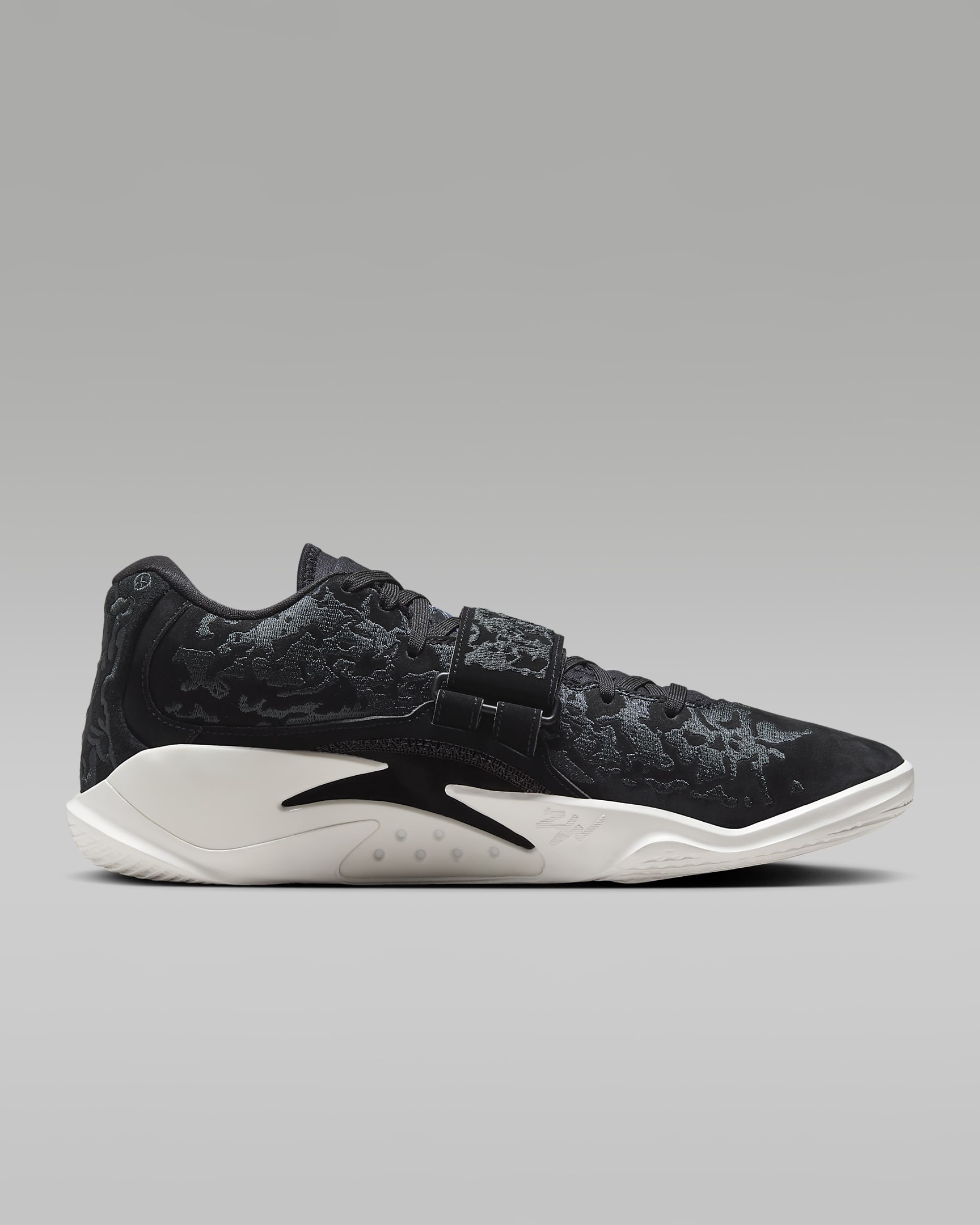 Zion 3 M.U.D. "Ash" SE Basketball Shoes - Black/Sail/Dark Ash