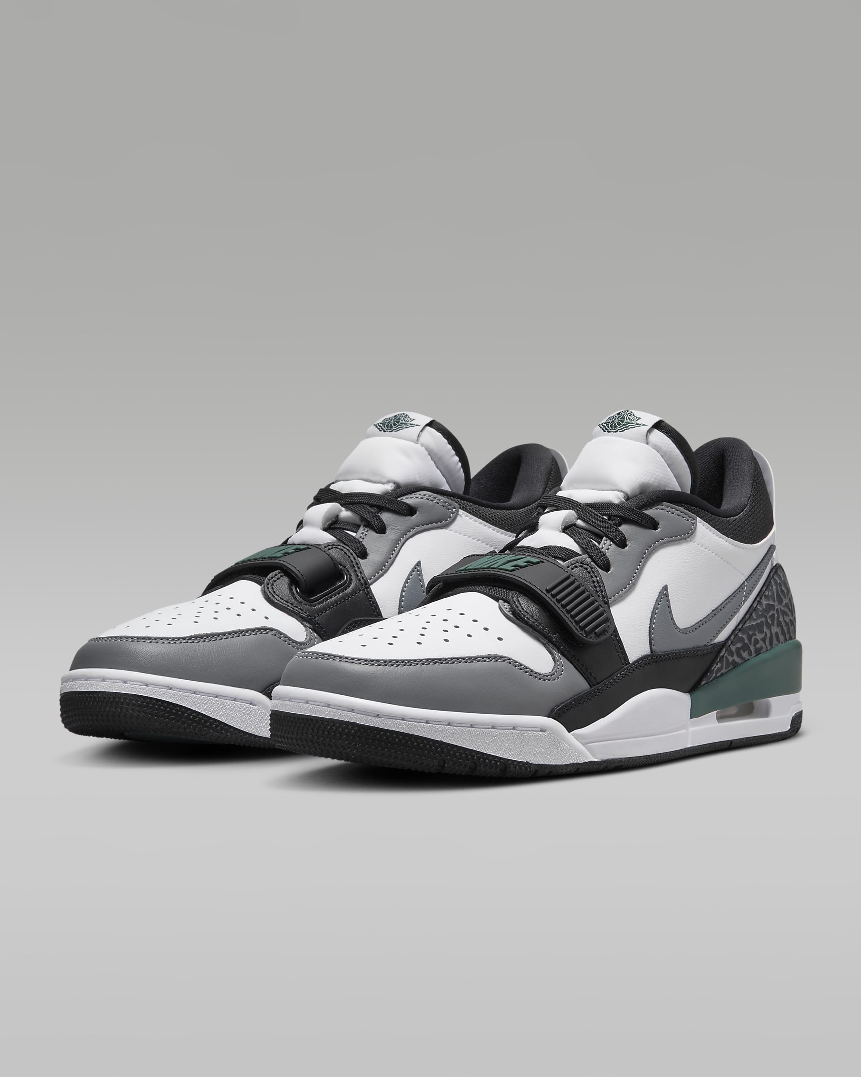 Tenis para hombre Air Jordan Legacy 312 Low - Blanco/Negro/Gris azulado/Verde oxidado