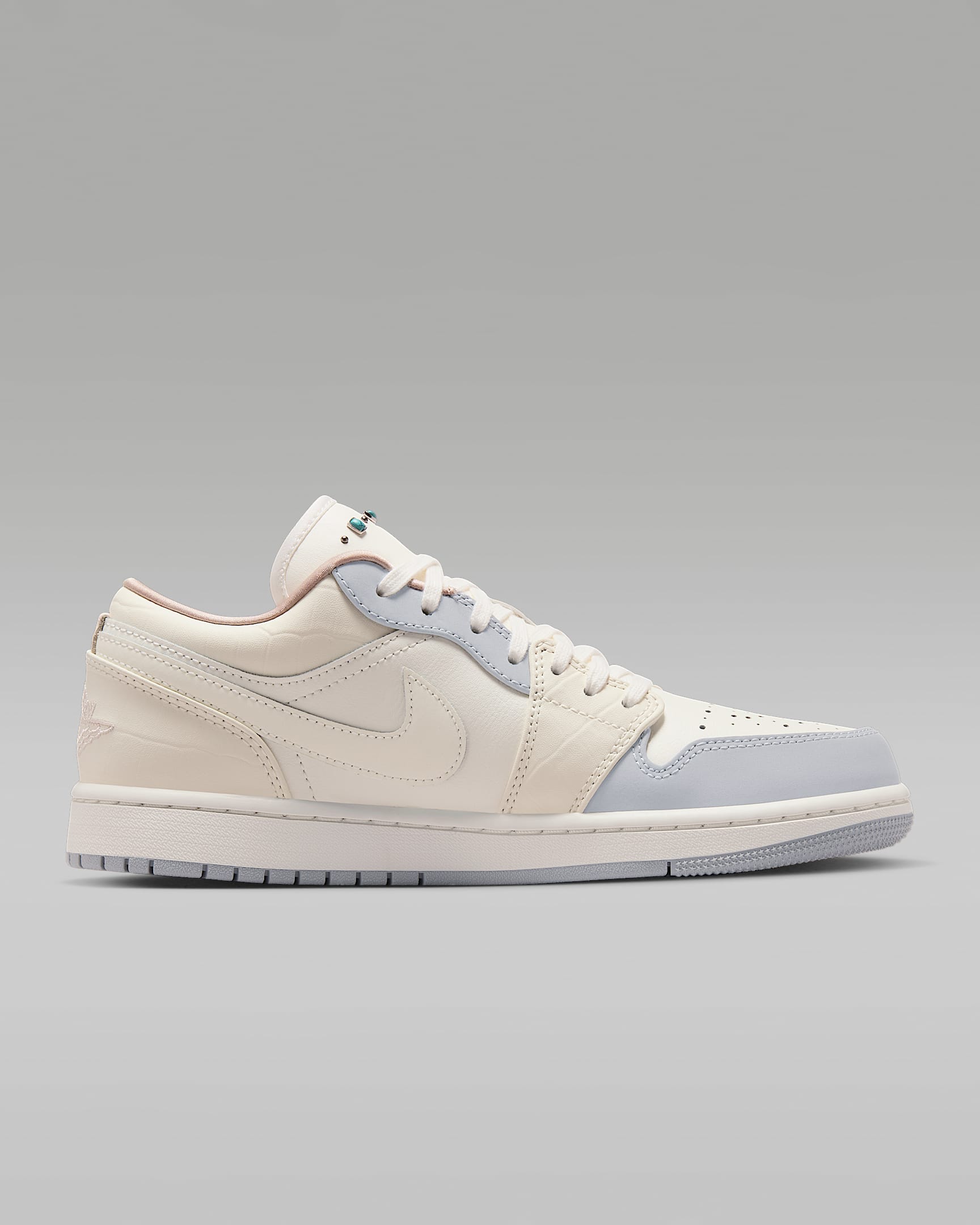 Air Jordan 1 Low Women's Shoes - Sail/Off Noir/Light Smoke Grey/Soft Pearl