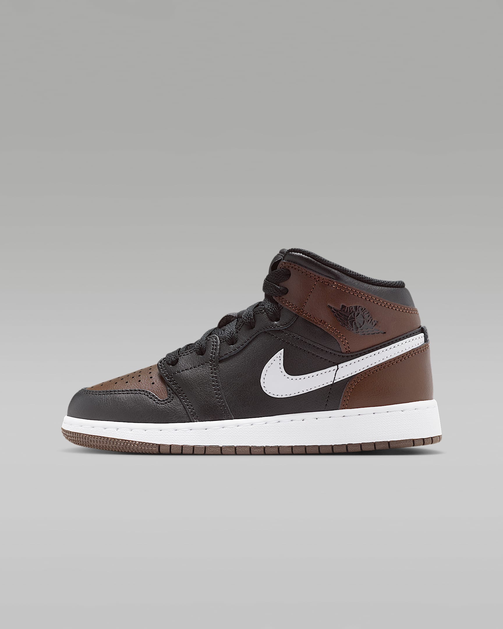 Air Jordan 1 Mid Older Kids' Shoes - Baroque Brown/Black/White
