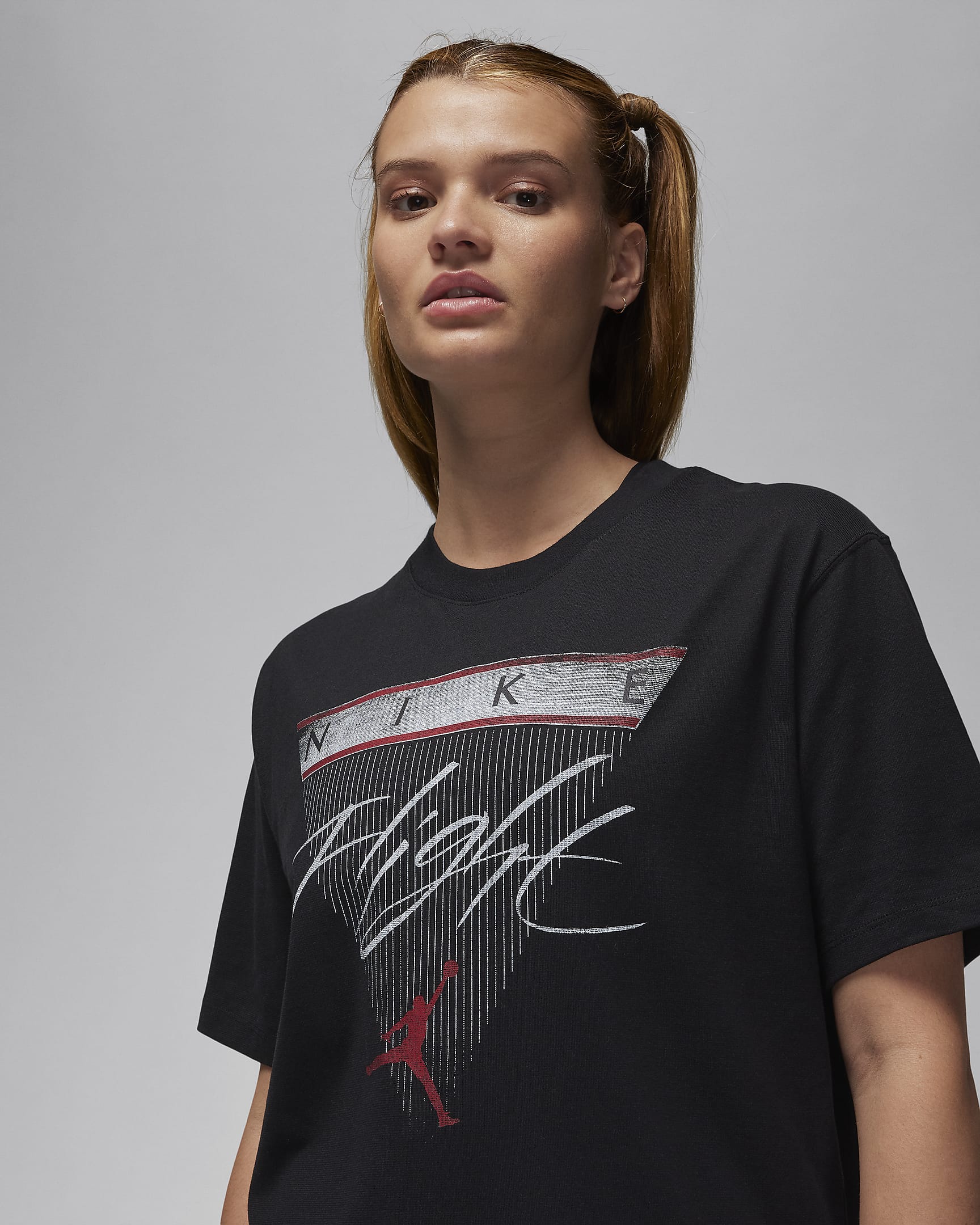 Jordan Flight Heritage Women's Graphic T-Shirt - Black/Gym Red