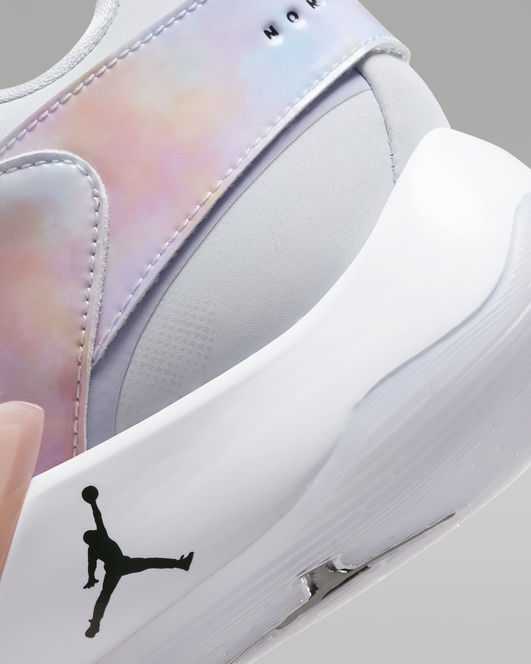 Luka 2 'Nebula' Basketball Shoes. Nike HR