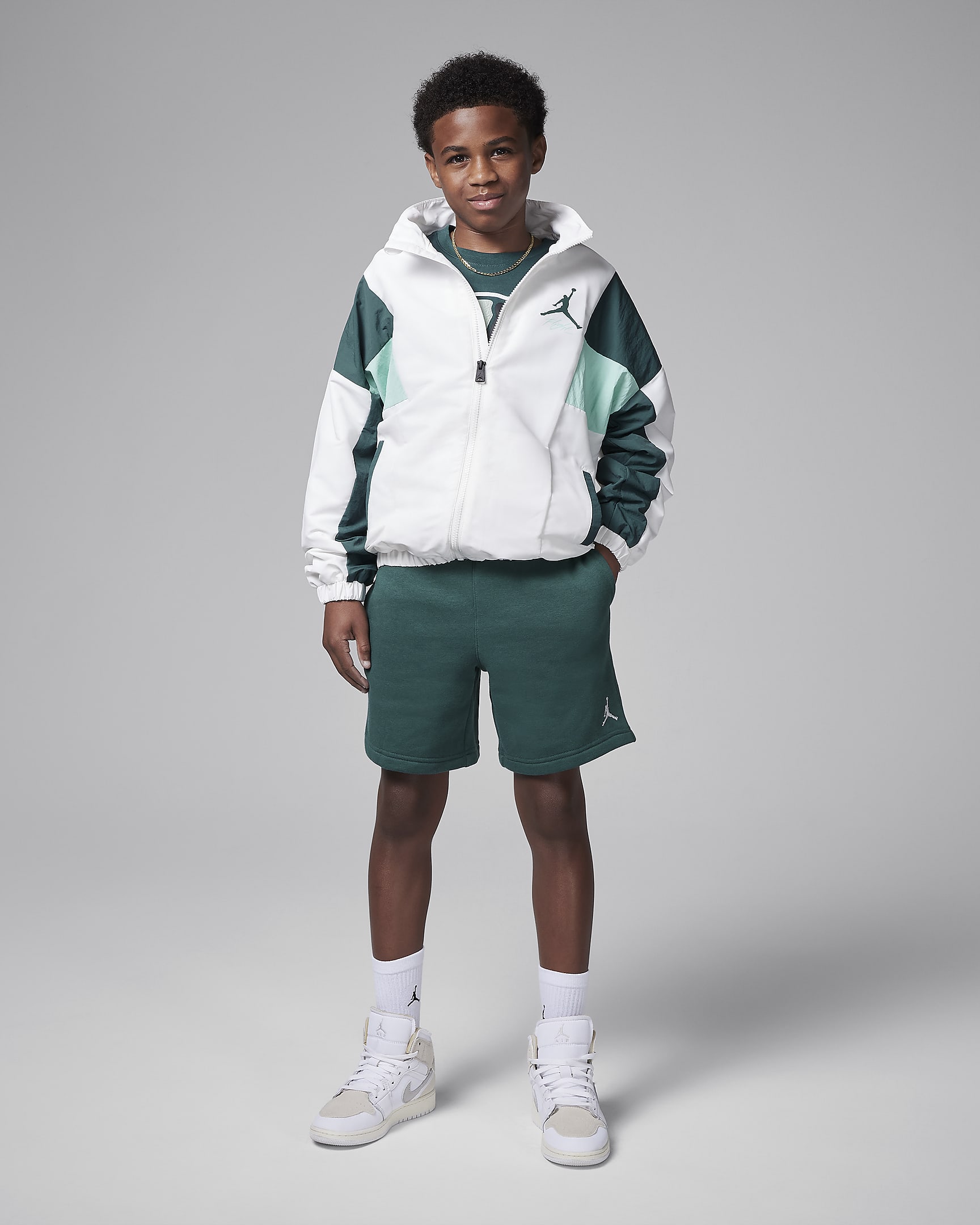 Jordan MJ Brooklyn Fleece Essentials Big Kids' Shorts - Oxidized Green