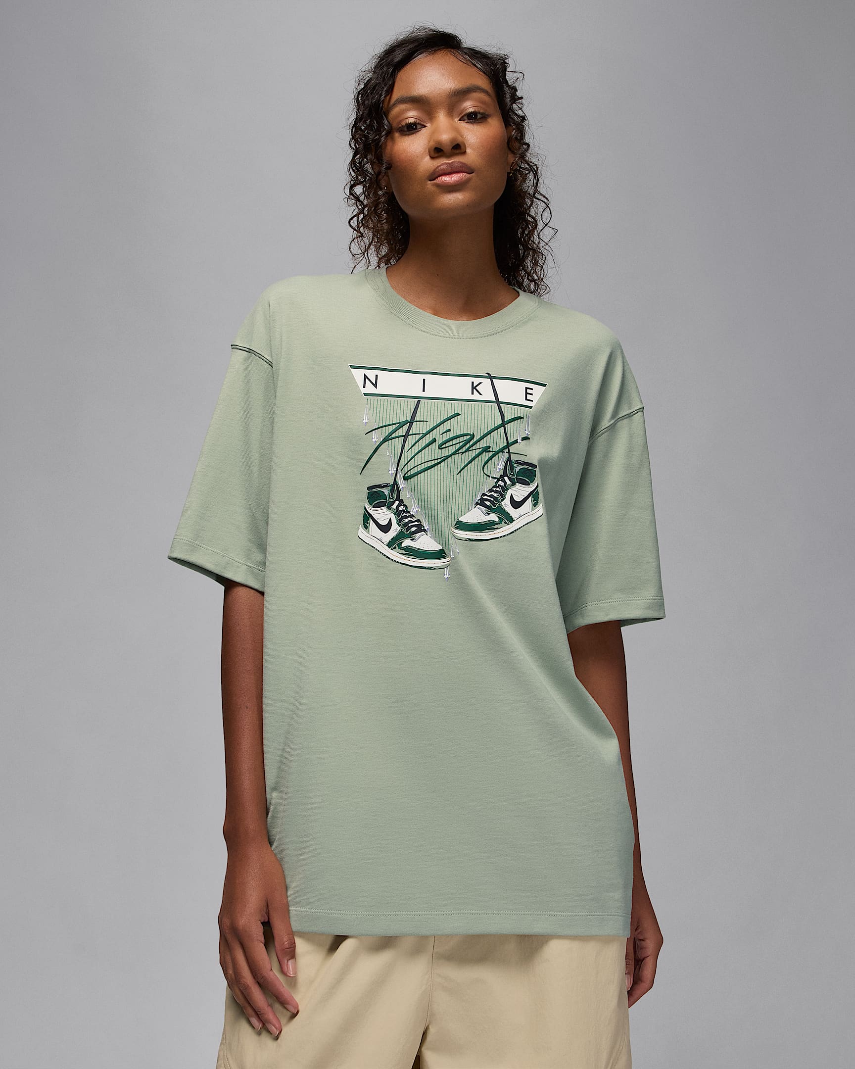 Jordan Flight Women's Oversized T-Shirt - Jade Horizon/Sail/Black