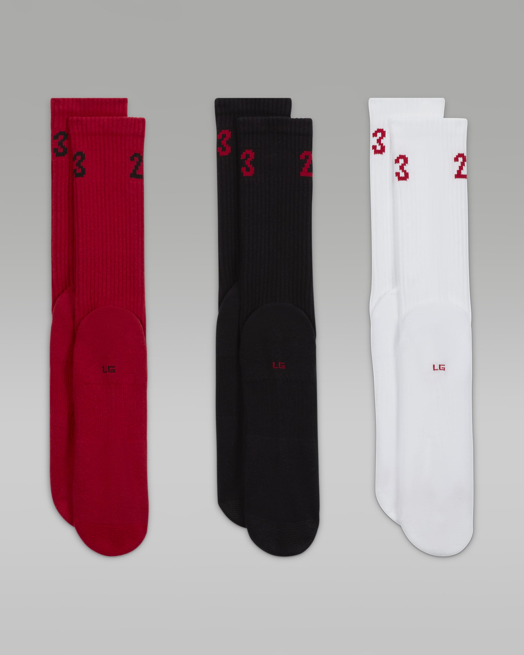 Jordan Essentials Crew Socks (3 Pairs). Nike IN