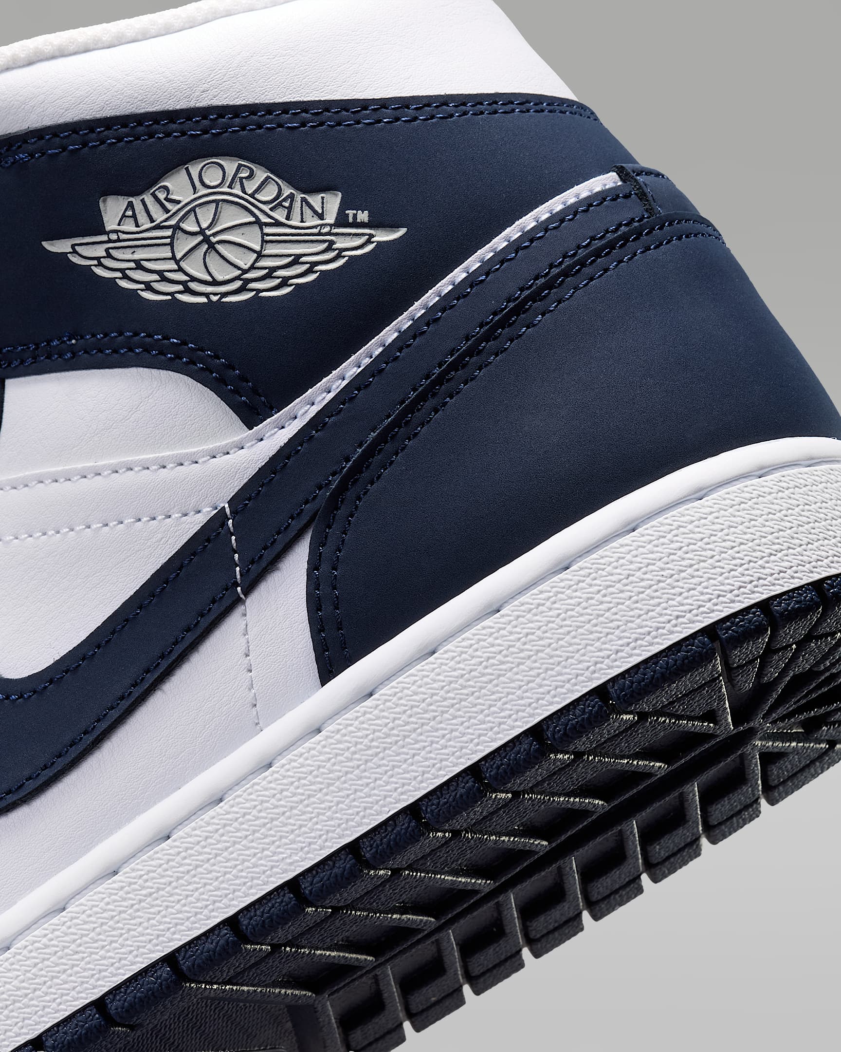 Air Jordan 1 Mid Schuh (Herren) - Obsidian/Weiß/Grey Fog/Obsidian