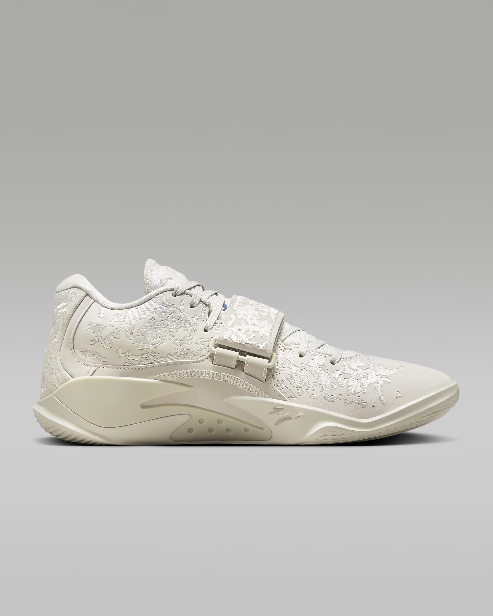 Zion 3 M.U.D. "Light Bone" PF Basketball Shoes - Light Bone/Sail/Volt/Light Bone