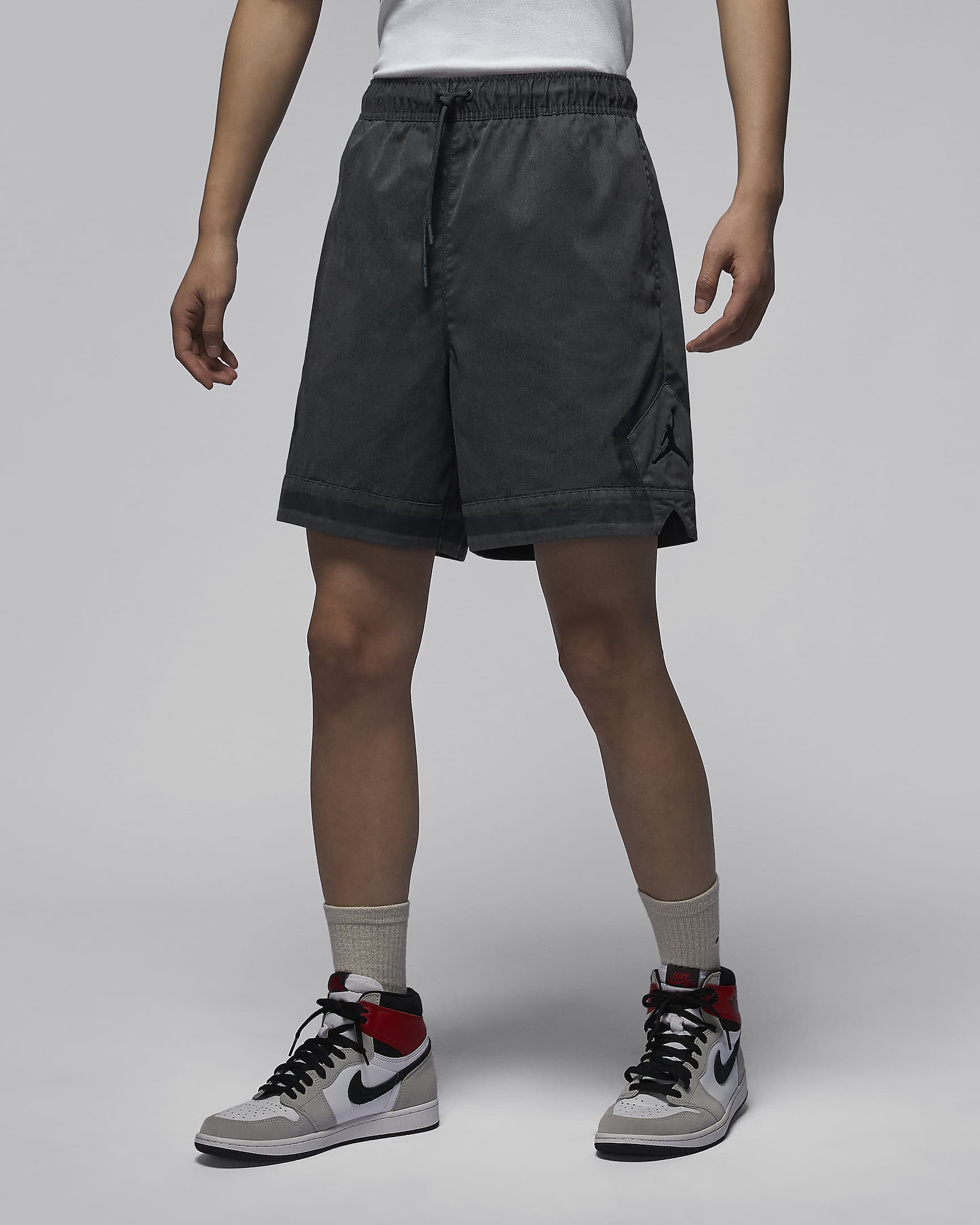 Jordan Essentials Men's Diamond Shorts - Dark Smoke Grey