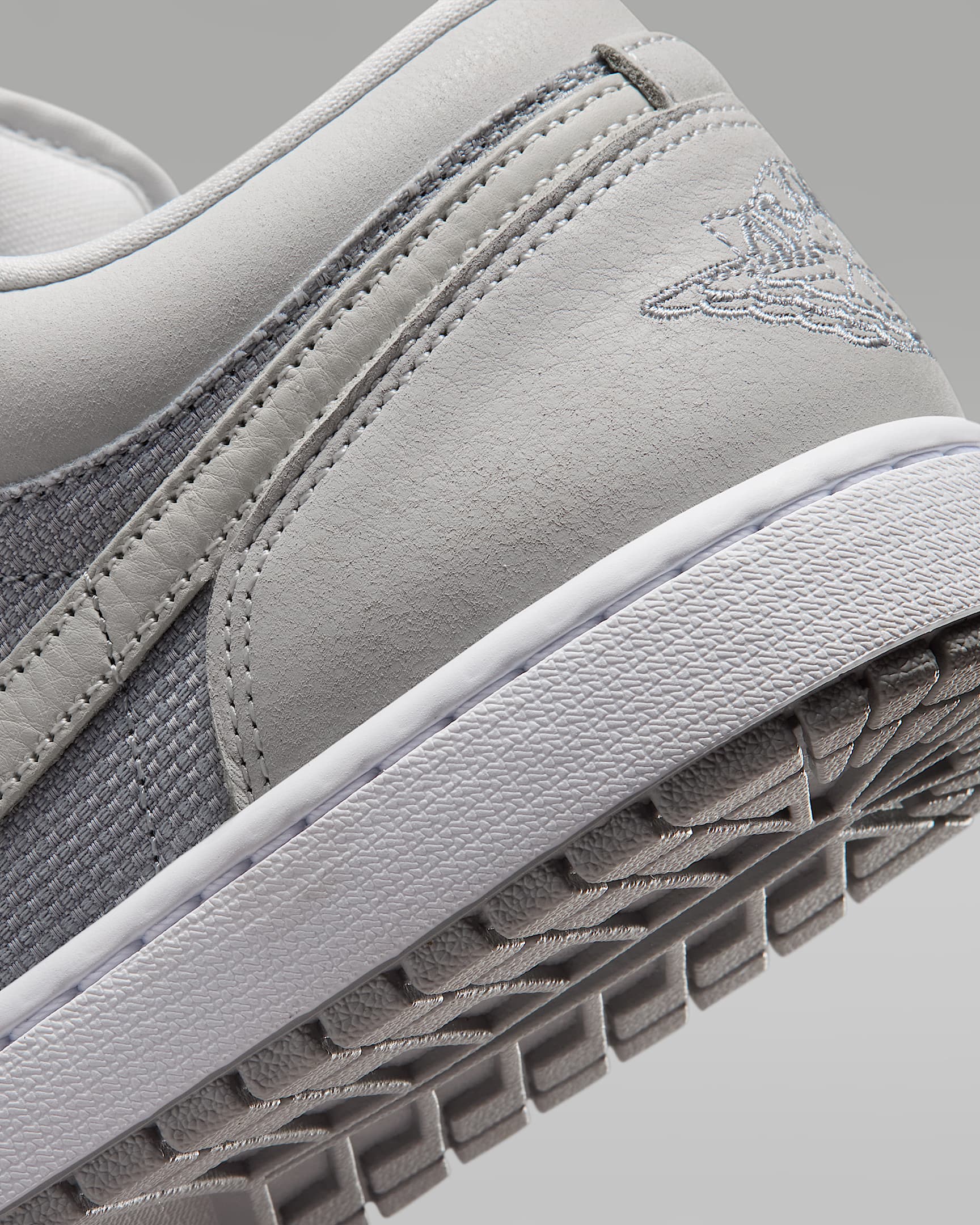 Air Jordan 1 Low SE Men's Shoes - Off White/Soft Pearl/Light Smoke Grey