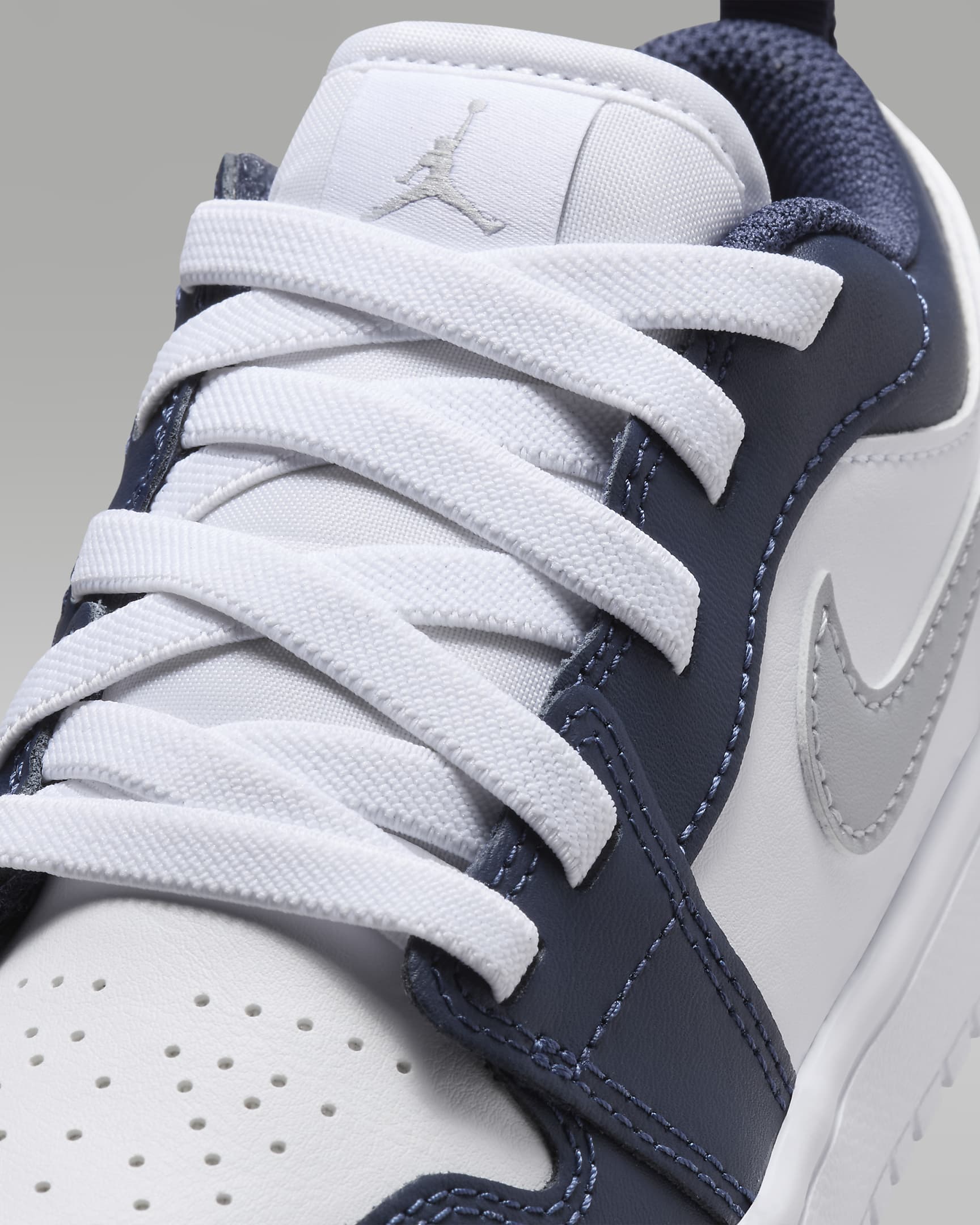 Jordan 1 Low Alt Younger Kids' Shoes - White/Midnight Navy/Wolf Grey