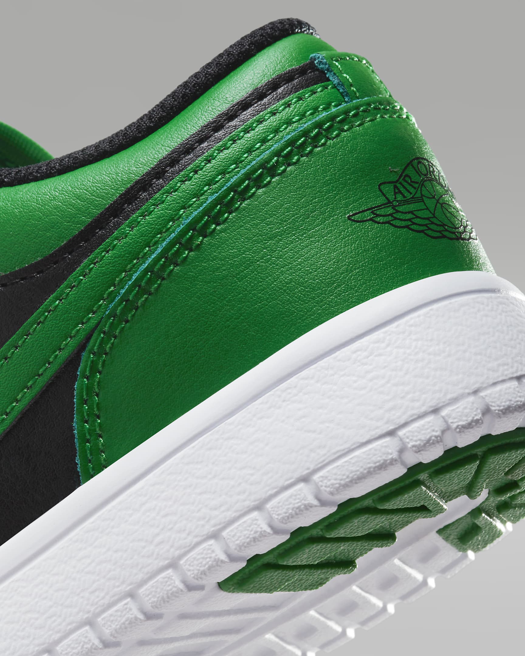 Jordan 1 Low Alt Younger Kids' Shoe. Nike UK
