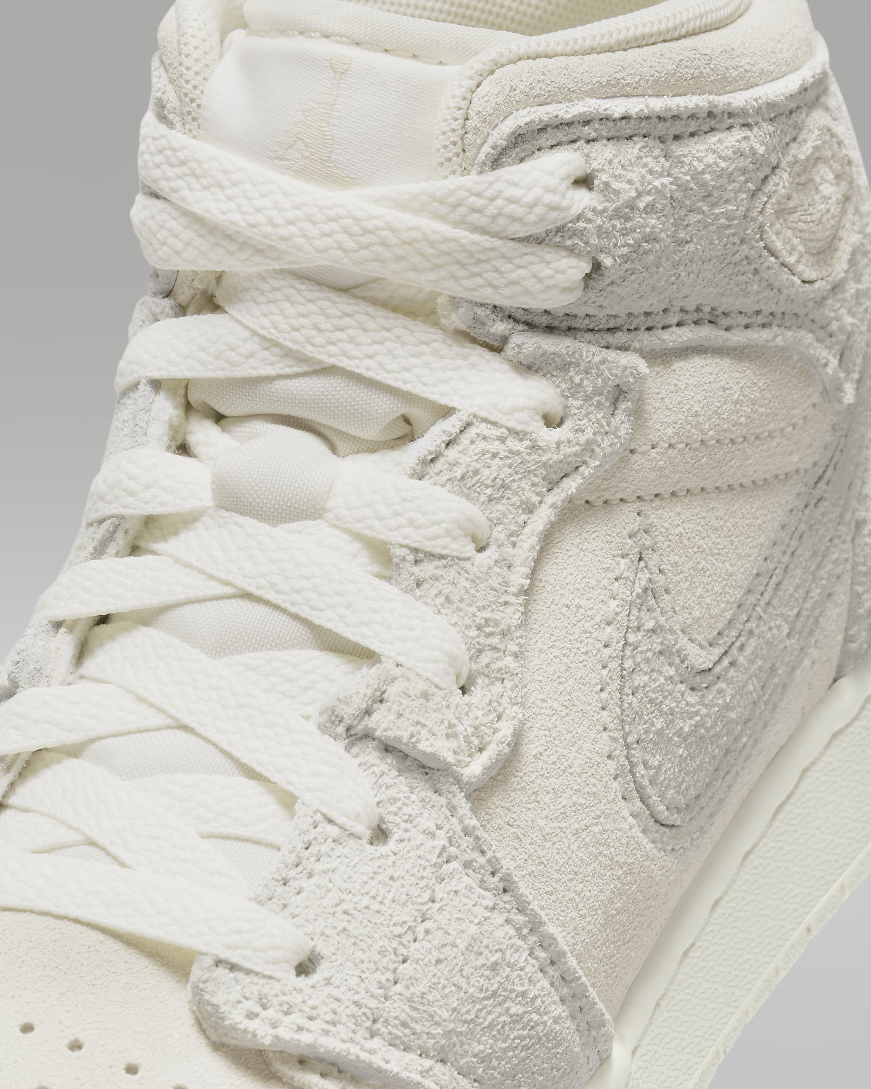 Air Jordan 1 Mid SE Craft Big Kids' Shoes - Pale Ivory/Legend Light Brown/Sail