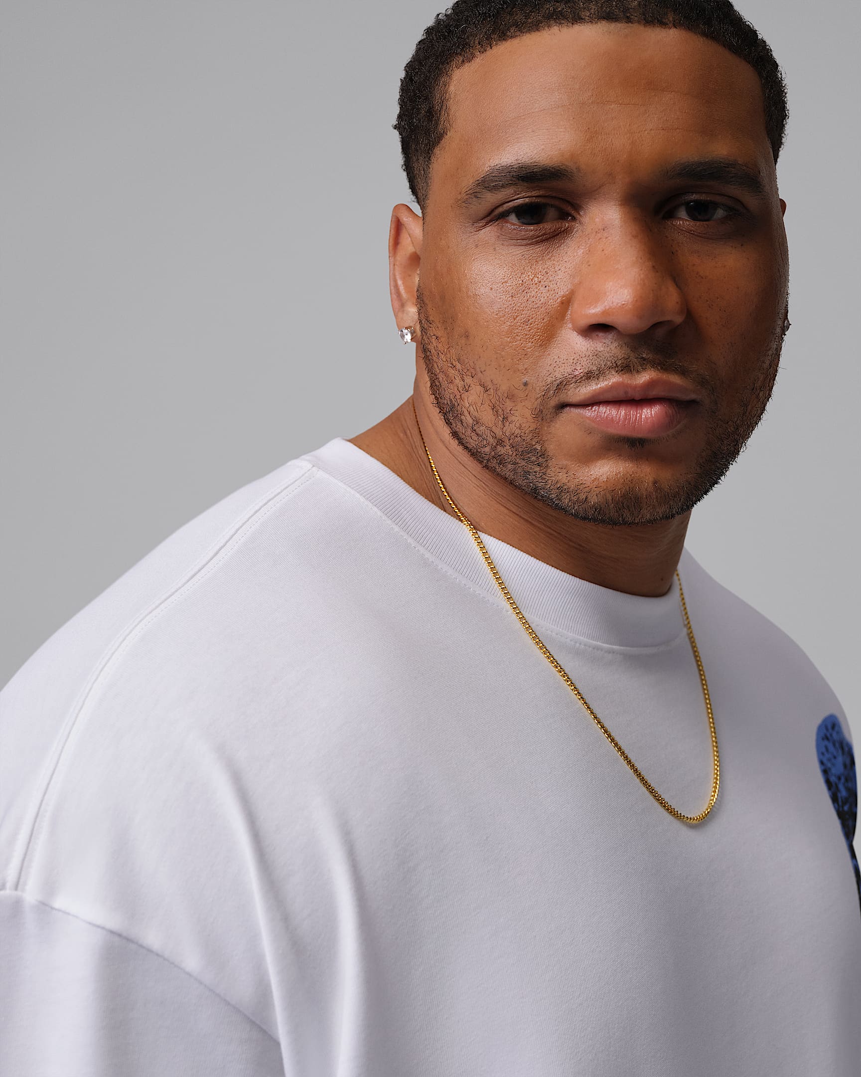 Jordan Sport Men's Dri-FIT Graphic T-Shirt - White/Blue Beyond