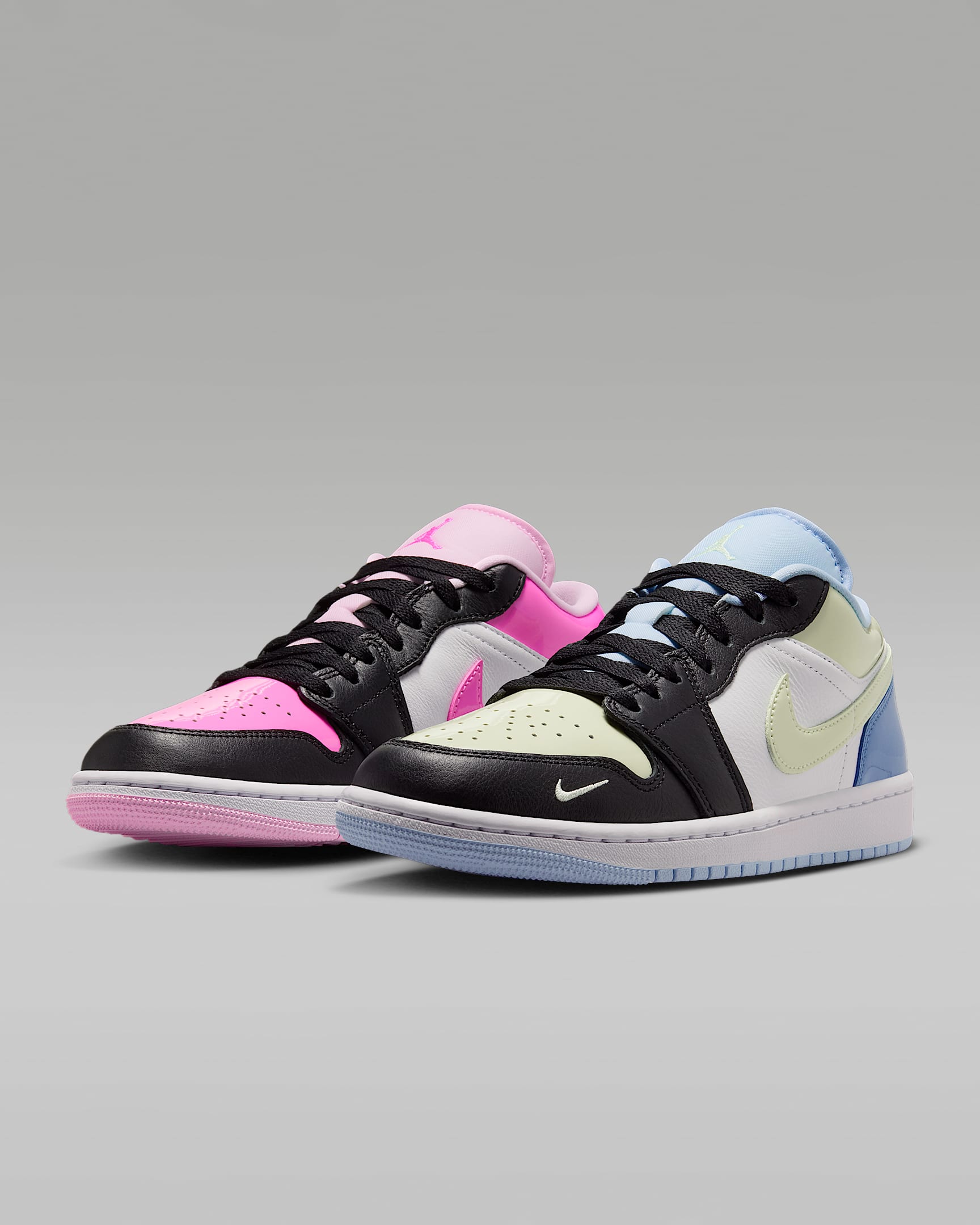 Air Jordan 1 Low SE Women's Shoes - Black/White/Pink Spell