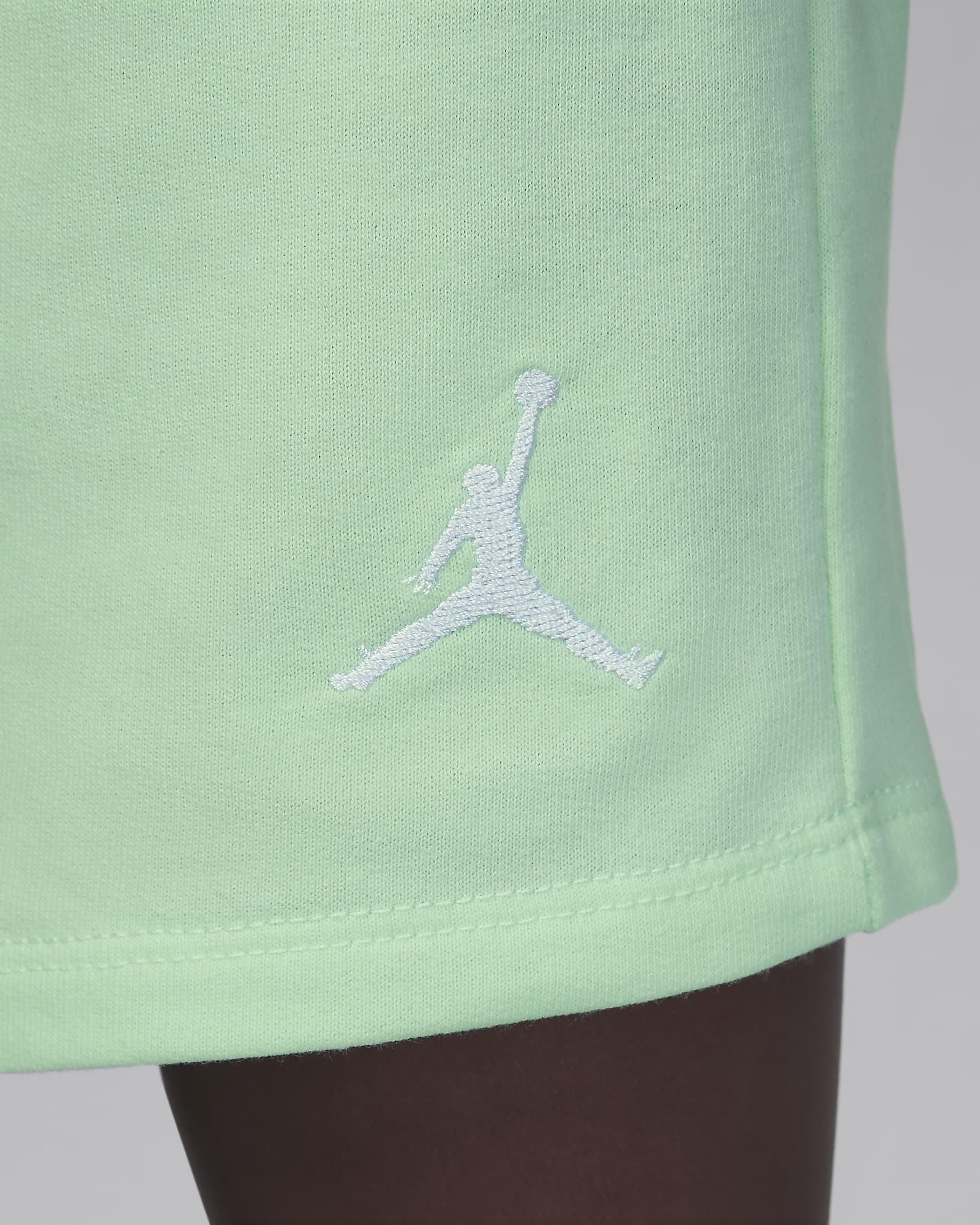 Conjunto de shorts y playera infantil Jordan - Verde vapor