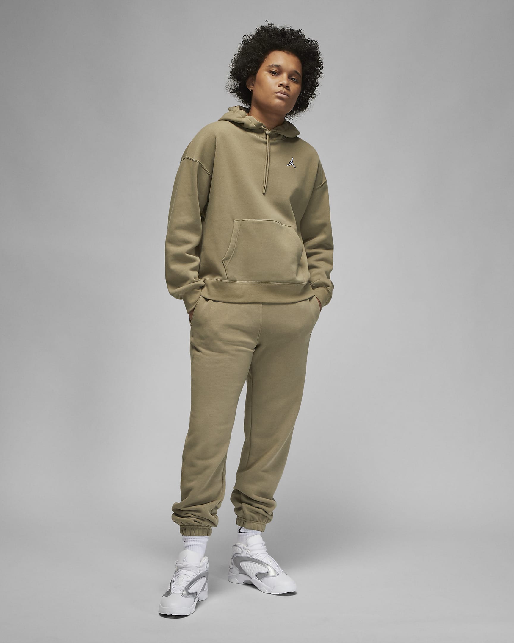 Jordan Brooklyn Women's Fleece Pullover Hoodie. Nike LU
