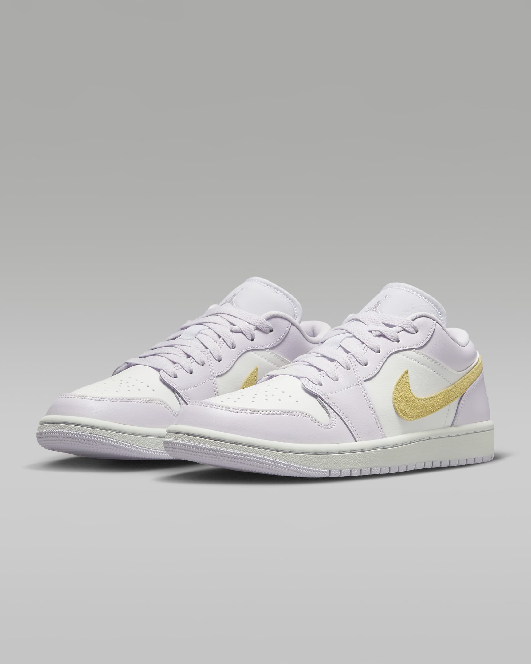 Air Jordan 1 Low Women's Shoes - Barely Grape/White/Lemon Wash