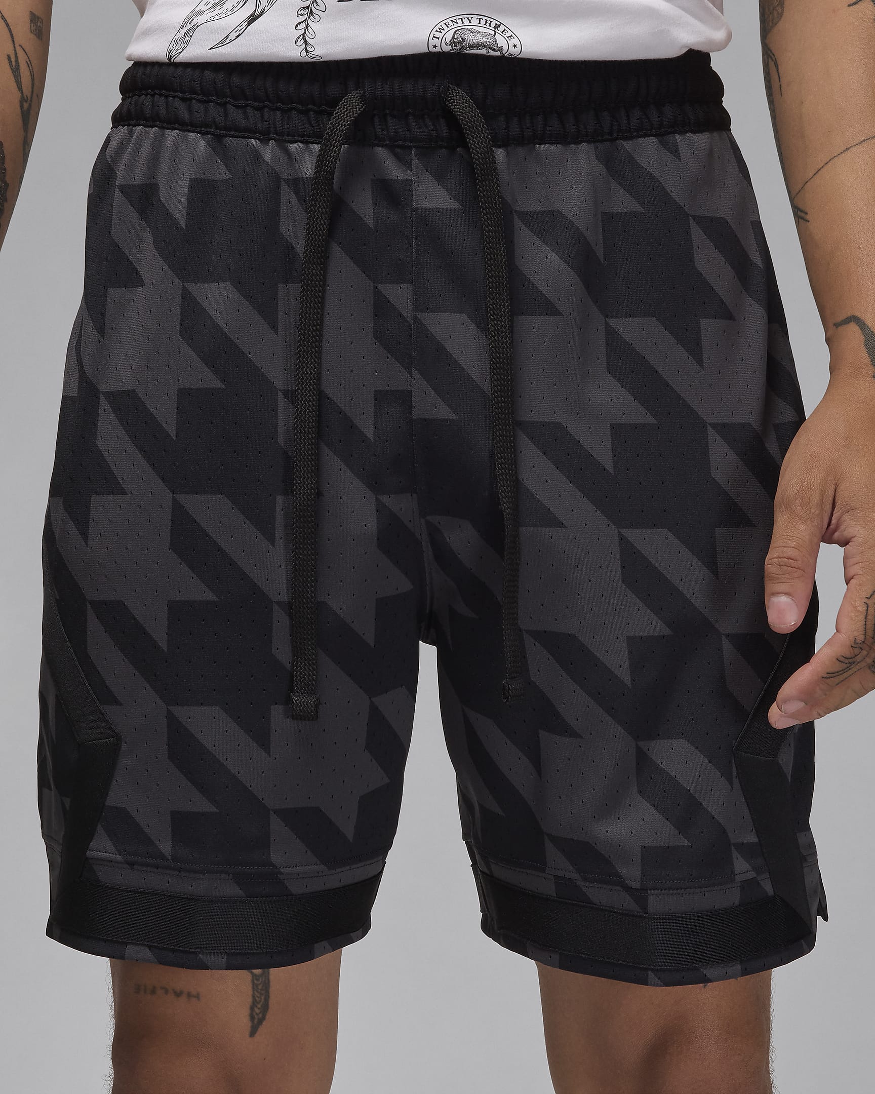 Jordan Sport Men's Dri-FIT Printed Diamond Shorts - Black/Black