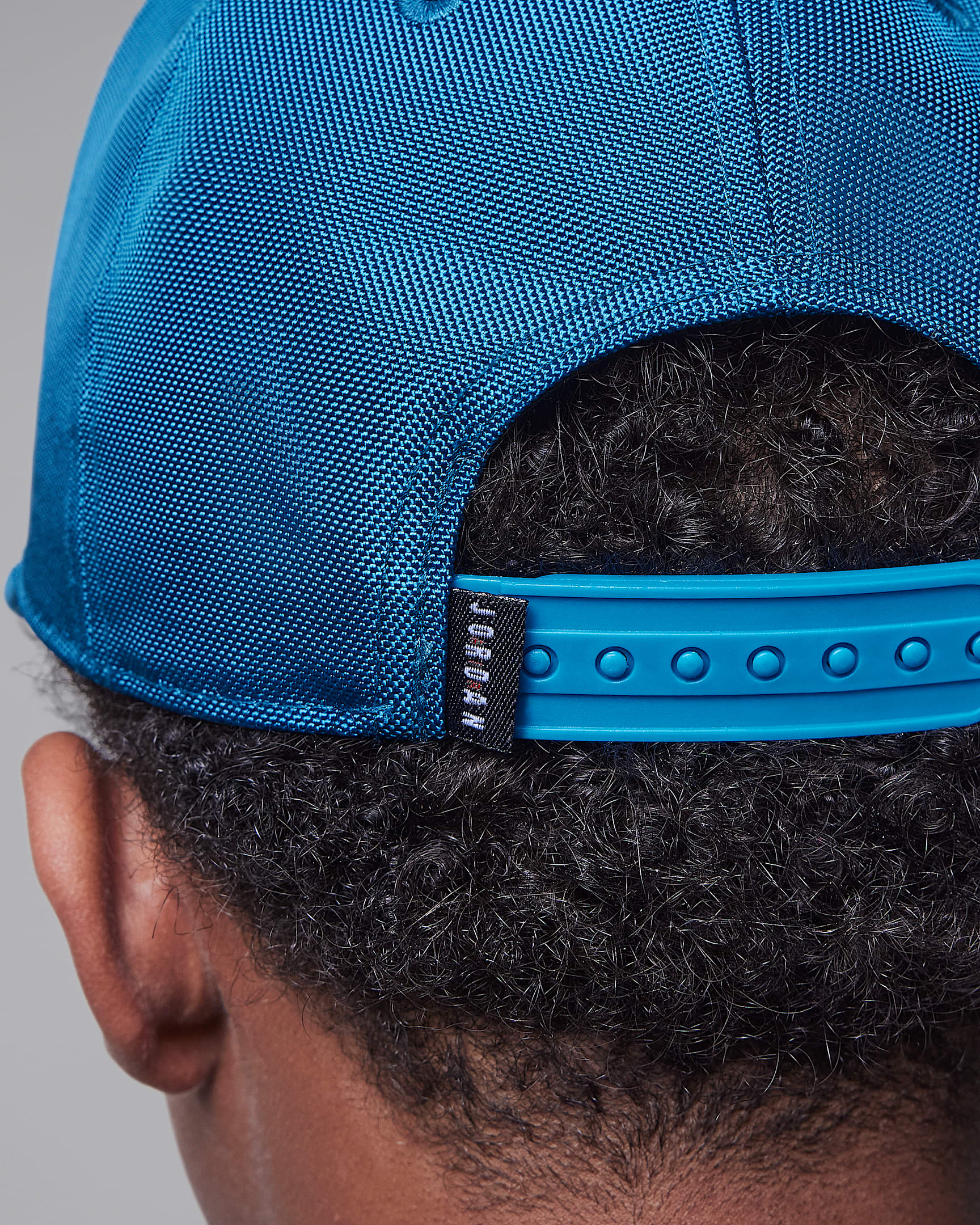 flat brim cap nike