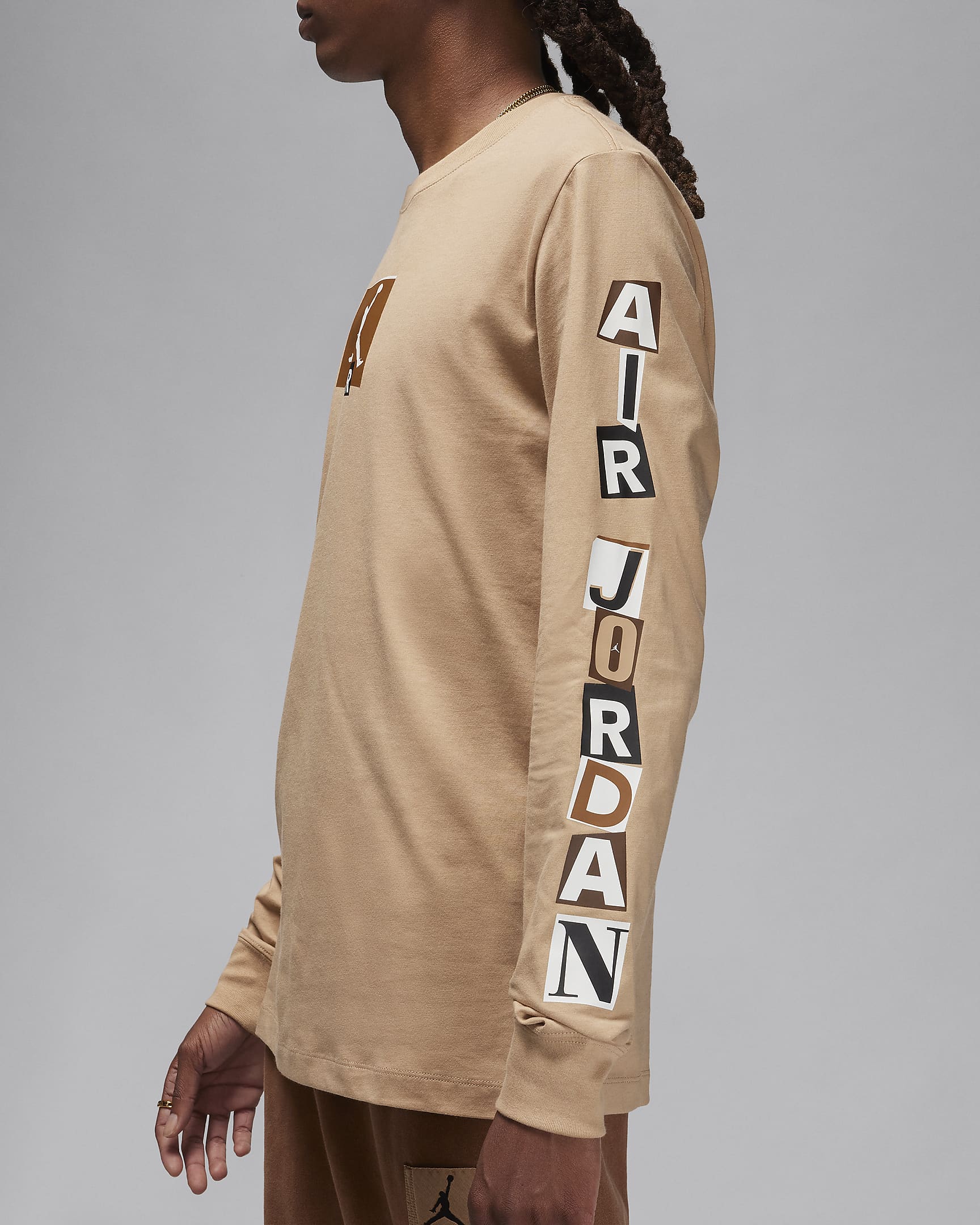 Jordan Brand Men's Graphic Long-Sleeve T-Shirt. Nike NL