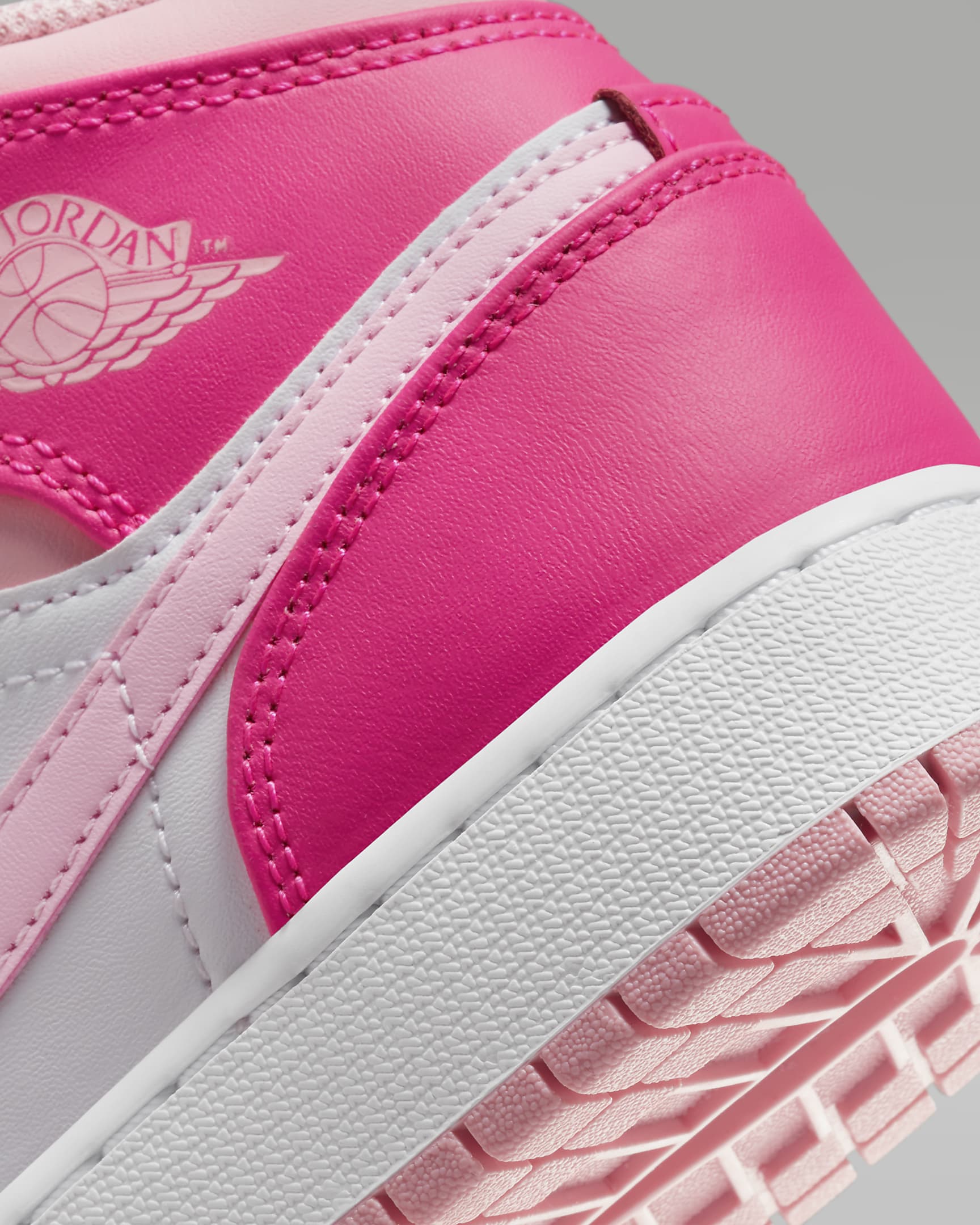 Air Jordan 1 Mid Older Kids' Shoes - White/Fierce Pink/Medium Soft Pink