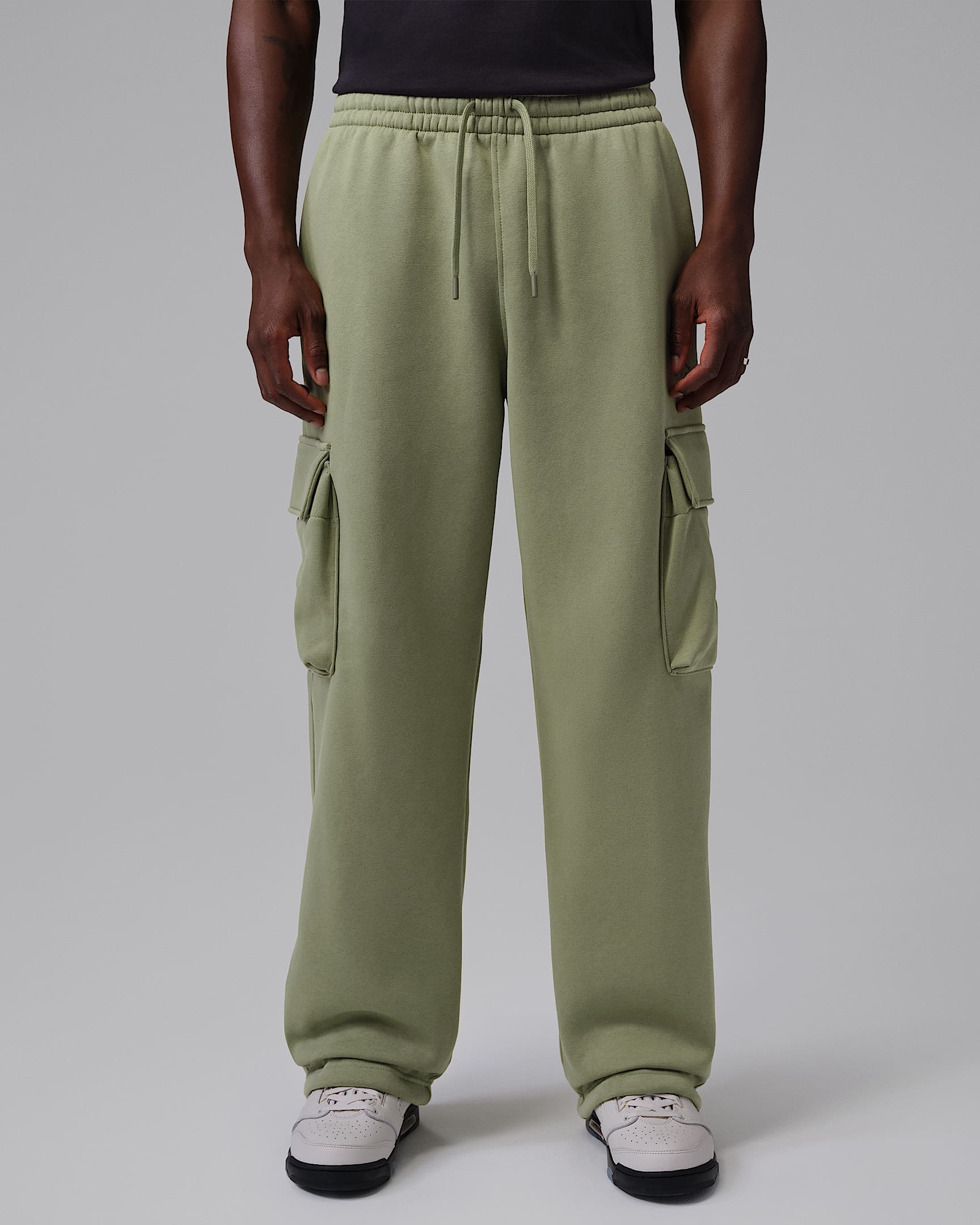 Jordan Brooklyn Men's Oversized Fleece Cargo Trousers - Alligator/Medium Olive