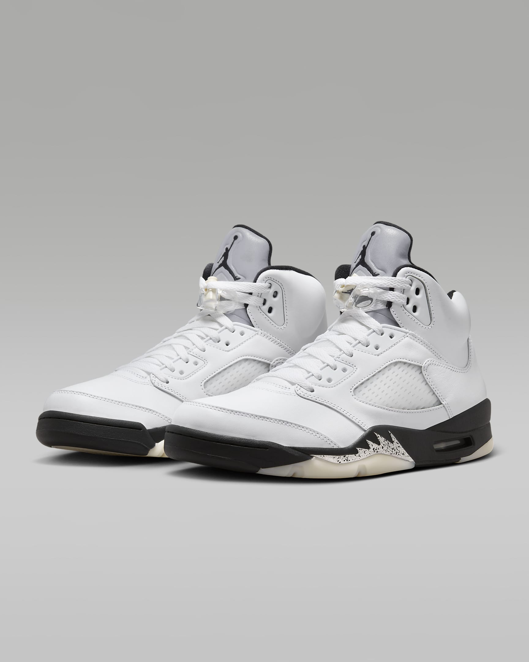 Air Jordan 5 Retro 'White and Black' Men's Shoes - White/Sail/Metallic Silver/Black