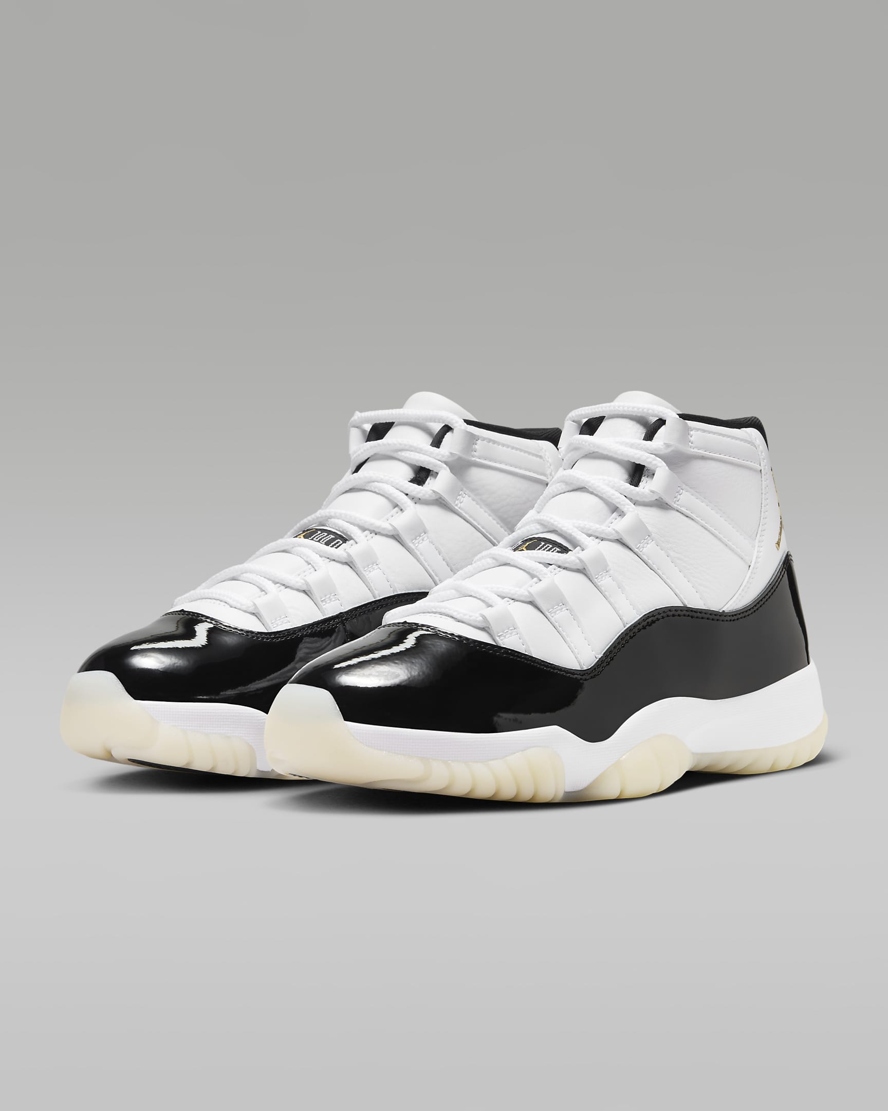 新品】Nike Air Jordan 11 Retro Gratitude 靴 