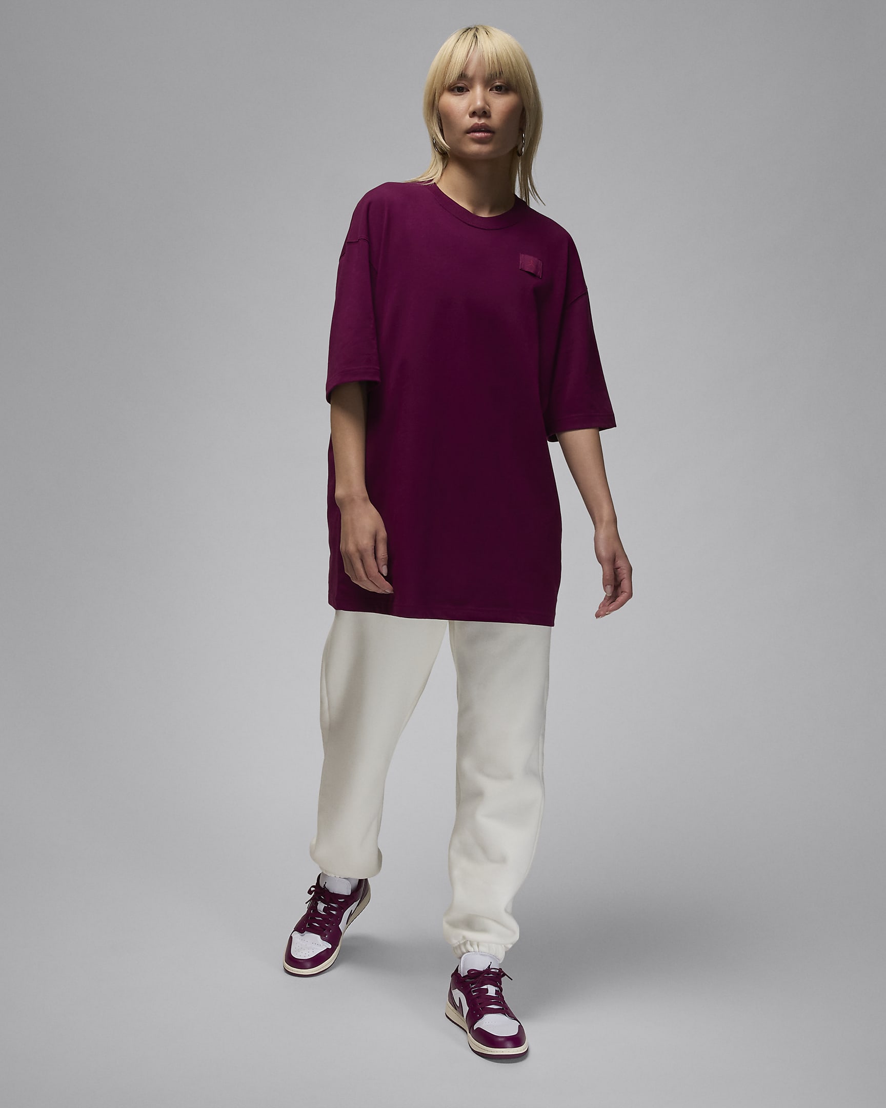 Jordan Essentials Women's Oversized T-Shirt - Bordeaux