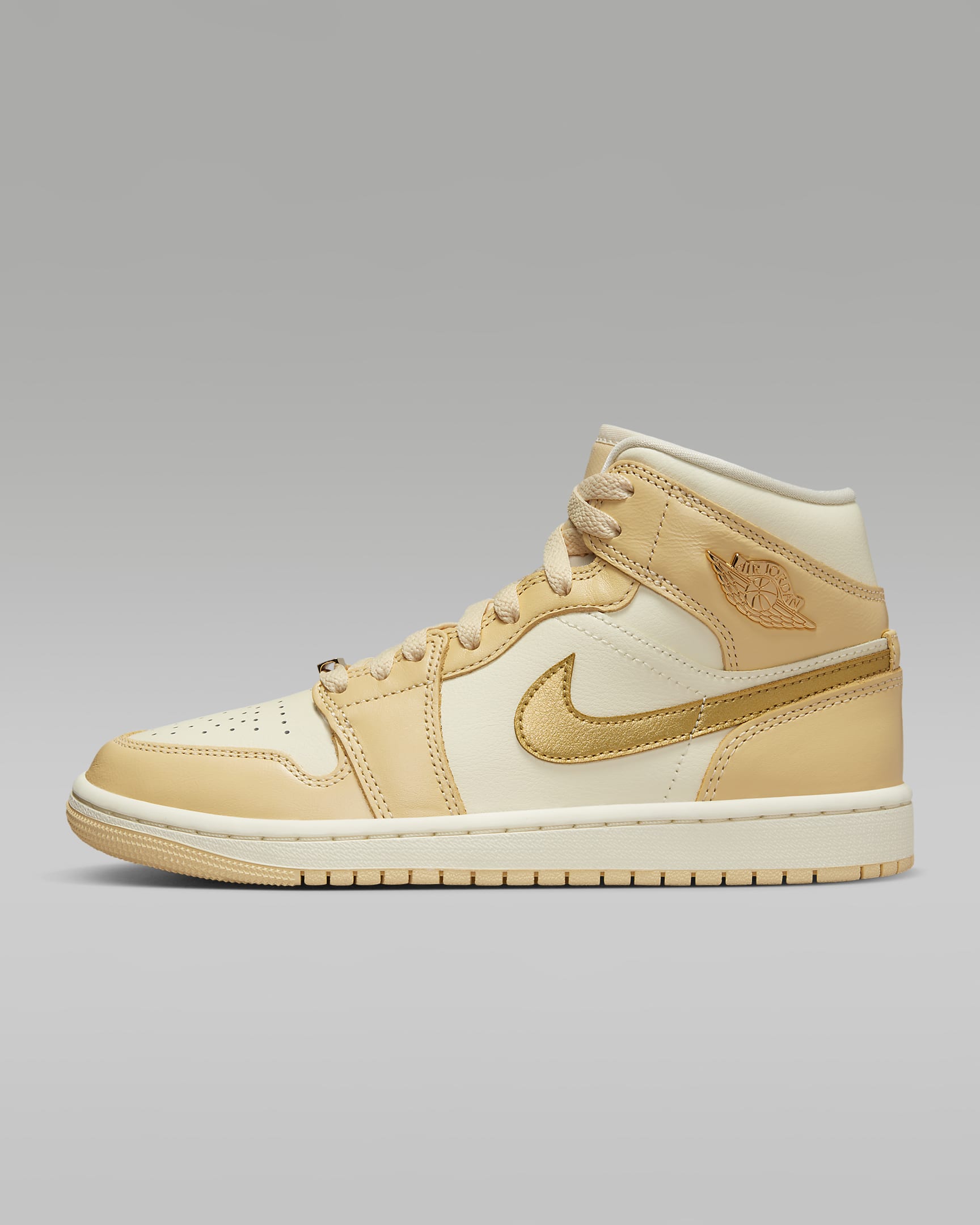 Air Jordan 1 Mid SE Damenschuh - Pale Vanilla/Coconut Milk/Sail/Metallic Gold