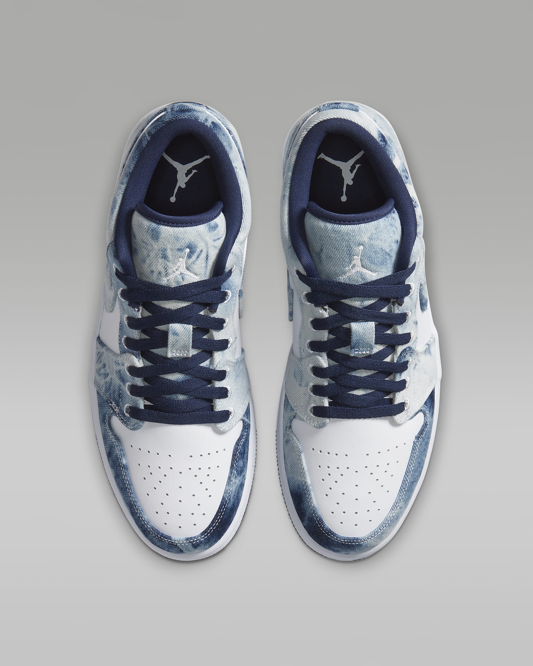 Air Jordan 1 Low SE Men's Shoes. Nike PT