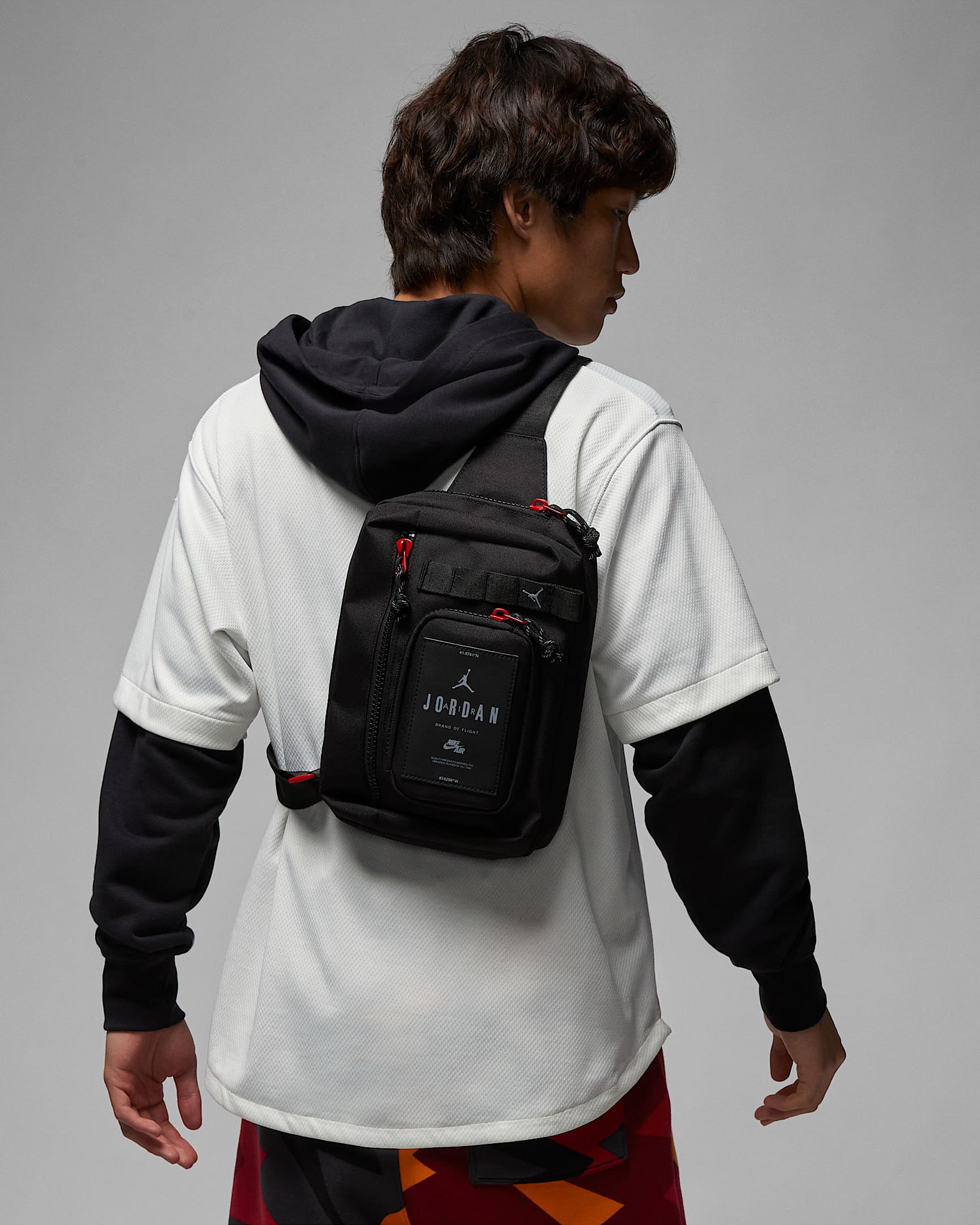 Jordan Hesi Crossbody Crossbody Bag (3L).