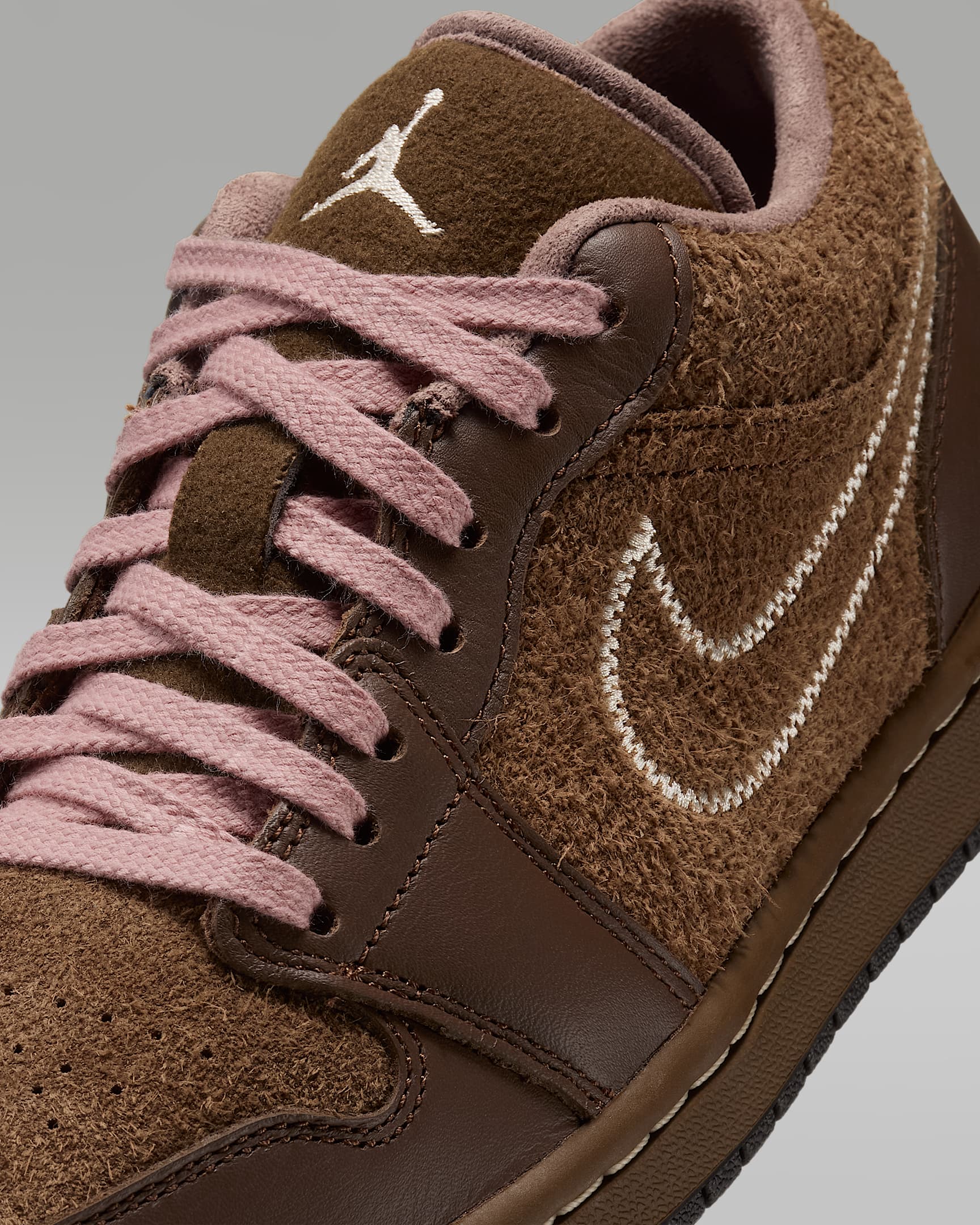 Air Jordan 1 Low SE Women's Shoes - Cacao Wow/Rust Pink/Velvet Brown/Pearl White