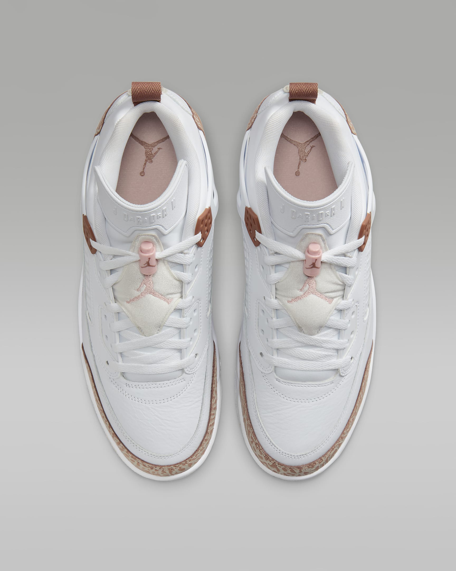 Chaussure Jordan Spizike Low pour homme - Blanc/Archaeo Brown/Light Bone/Pink Oxford