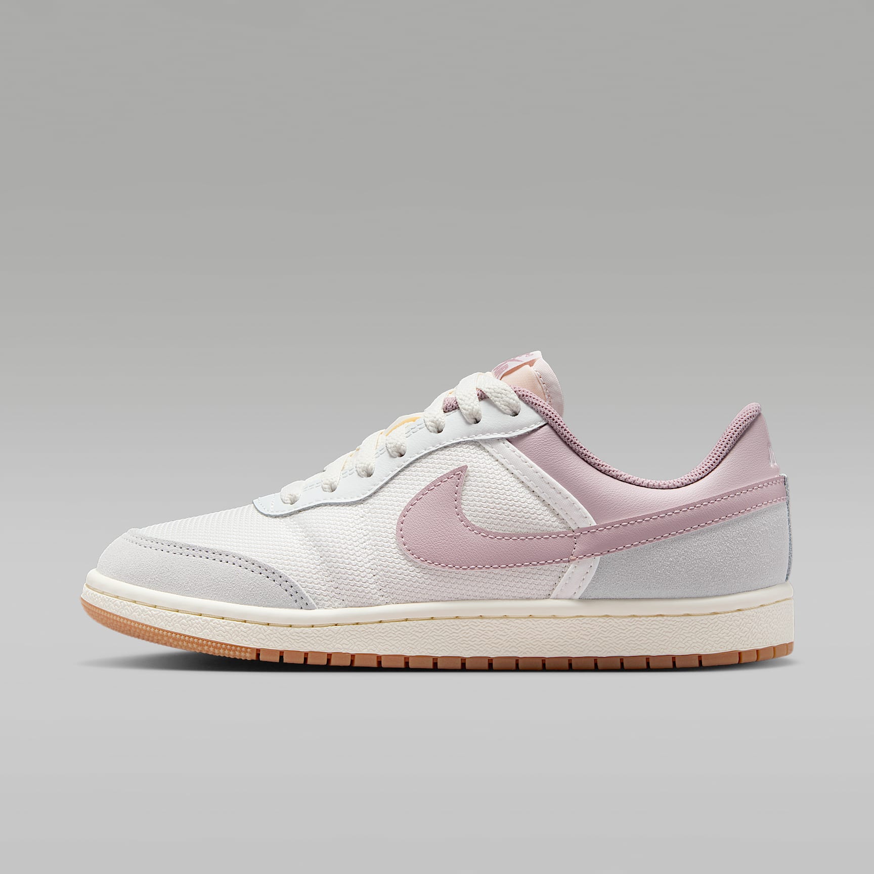 Air Jordan Skyline Low