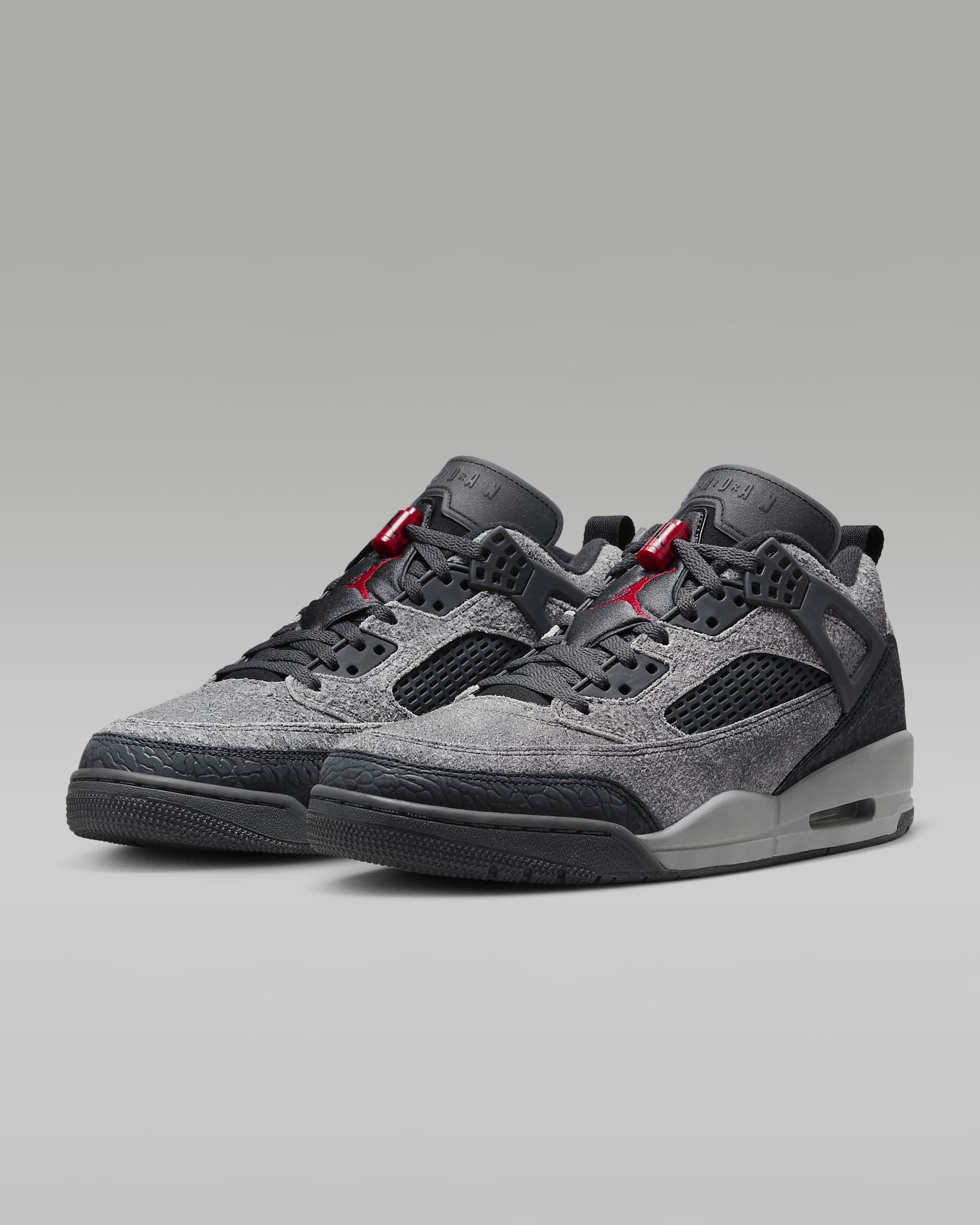 Tenis para hombre Jordan Spizike Low - Antracita/Negro/Rojo gimnasio