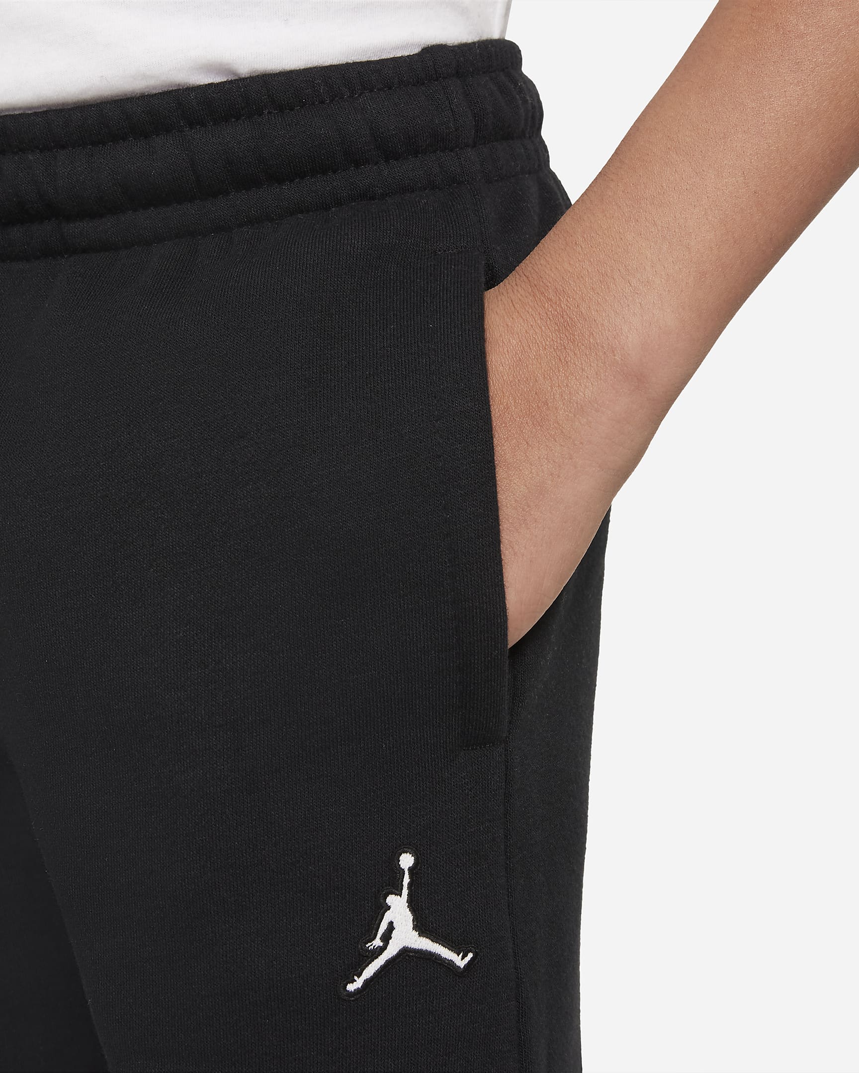 Jordan Older Kids' (Boys') Trousers. Nike UK