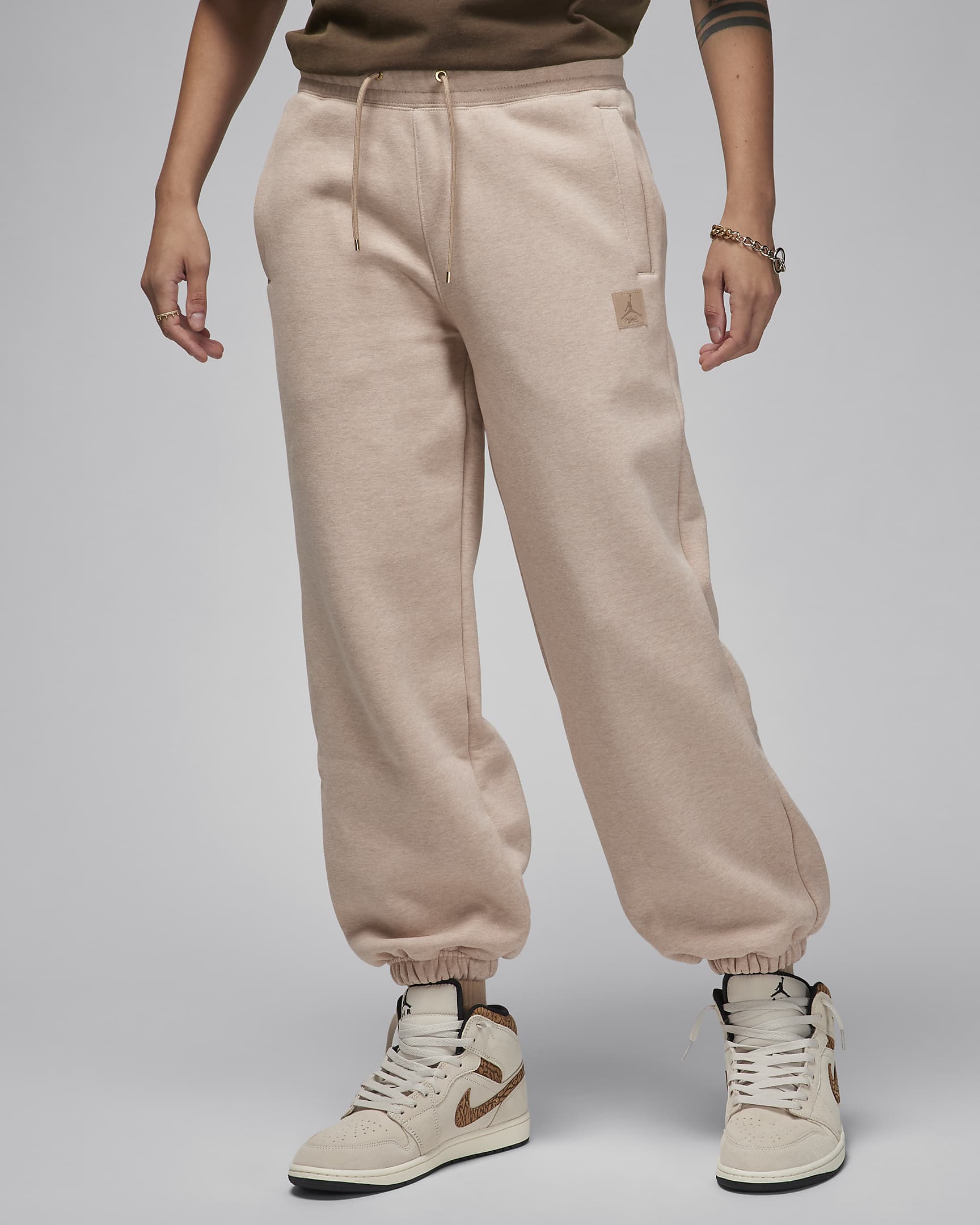 Jordan Flight Fleece Women's Trousers - Legend Medium Brown/Heather