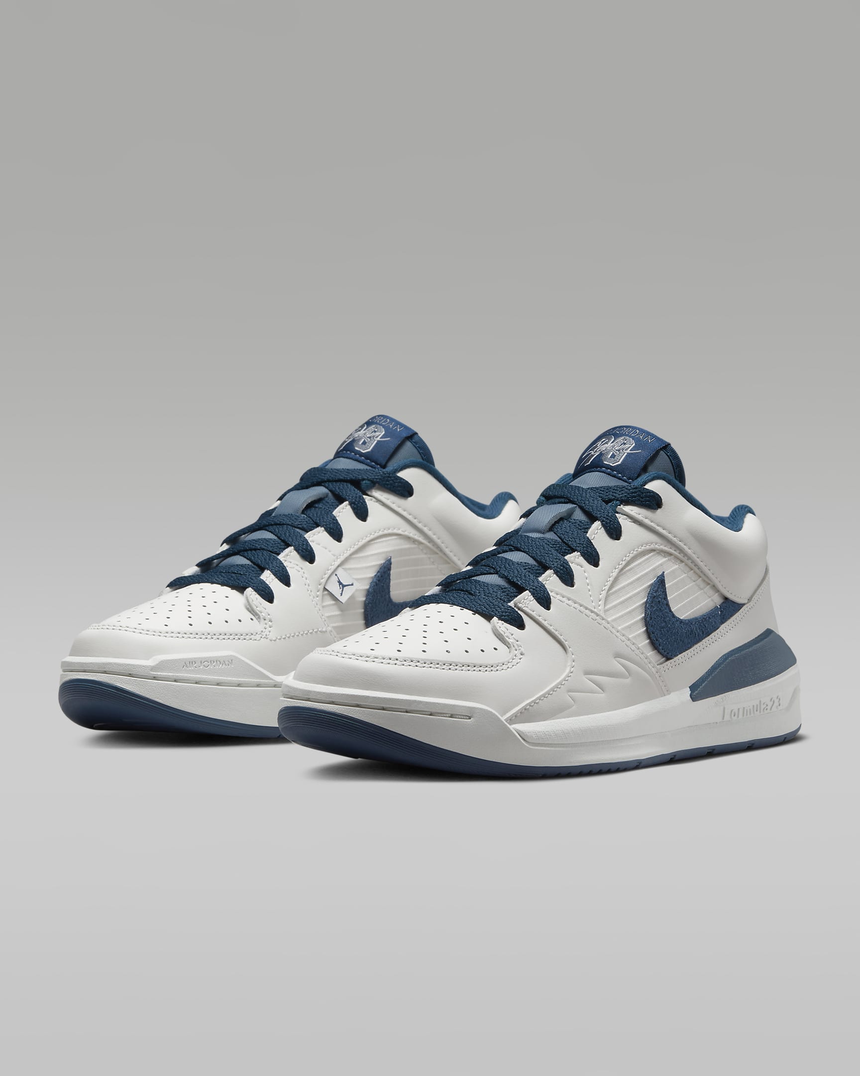 รองเท้าผู้หญิง Jordan Stadium 90 - Sail/Ozone Blue/Sky J French Blue