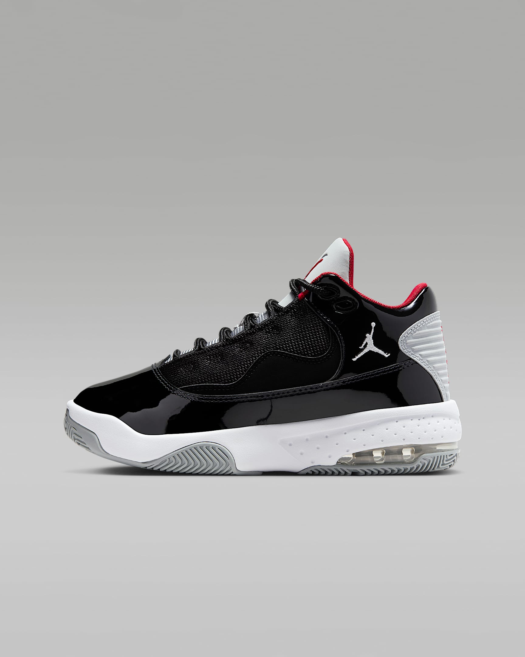 Jordan Max Aura 2 Older Kids' Shoe - Black/White/Wolf Grey/Gym Red