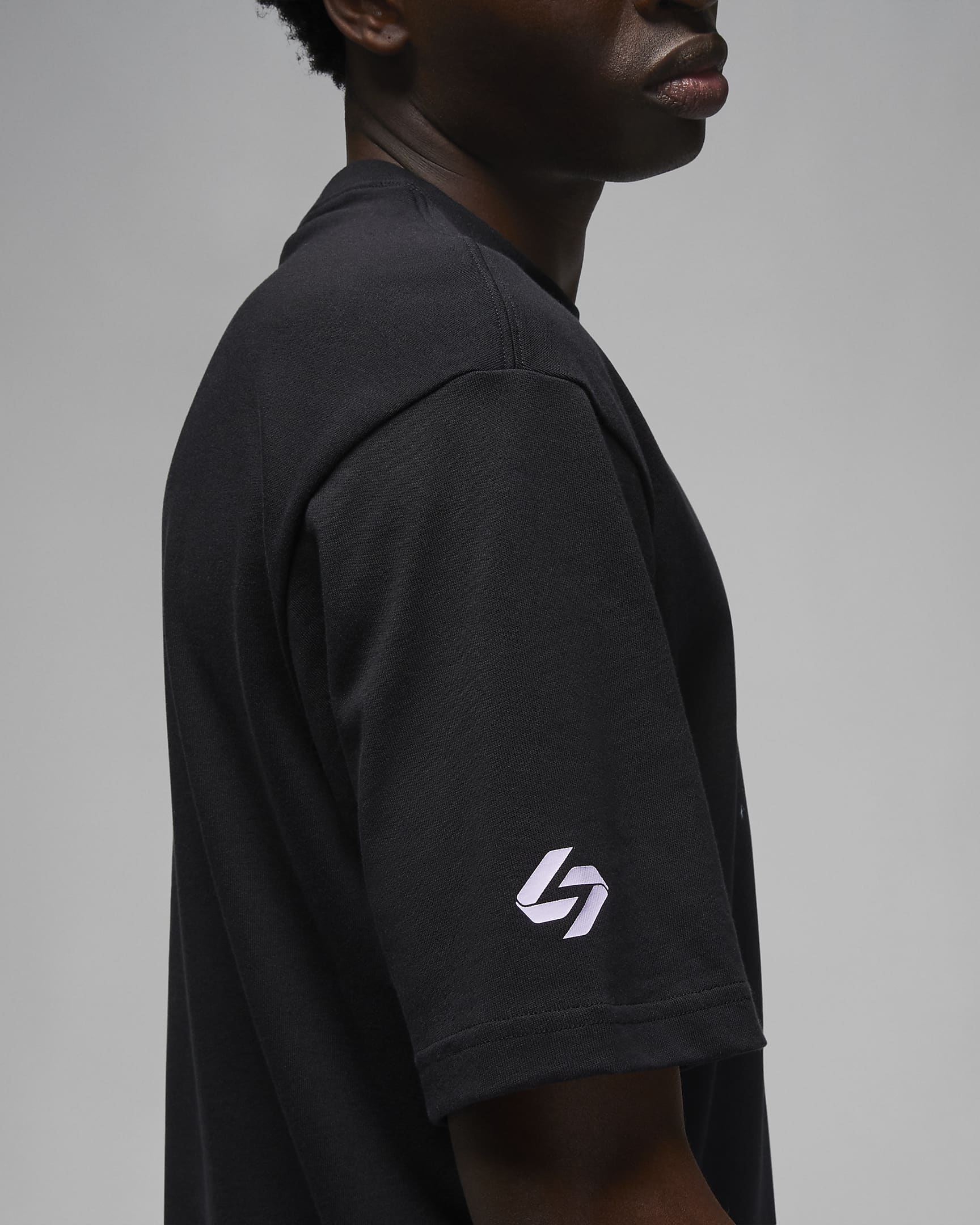 Luka Sweatshirt - Chalk main image 1