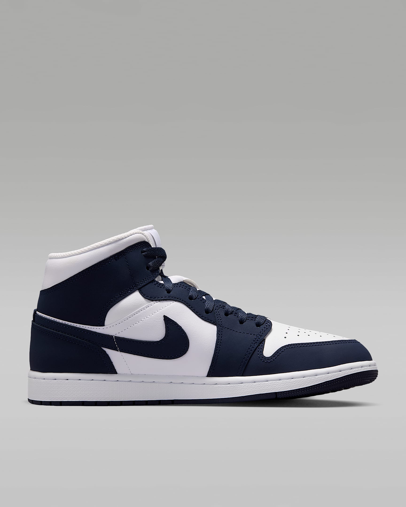 Air Jordan 1 Mid Schuh (Herren) - Obsidian/Weiß/Grey Fog/Obsidian