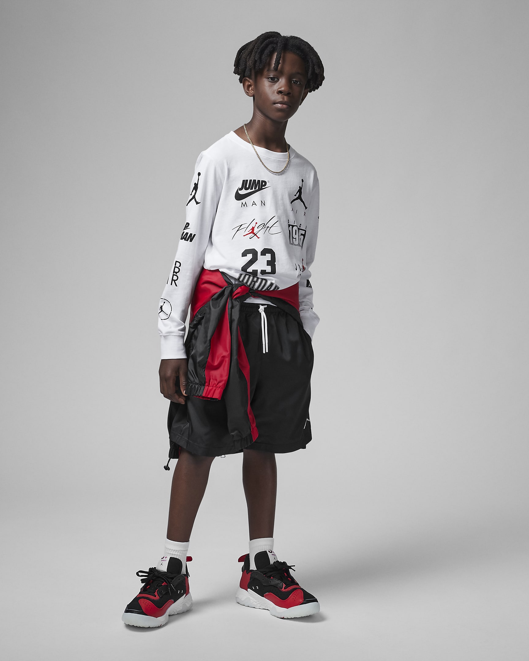 Jordan Level Up Long Sleeve Tee Big Kids' Long Sleeve T-Shirt. Nike JP