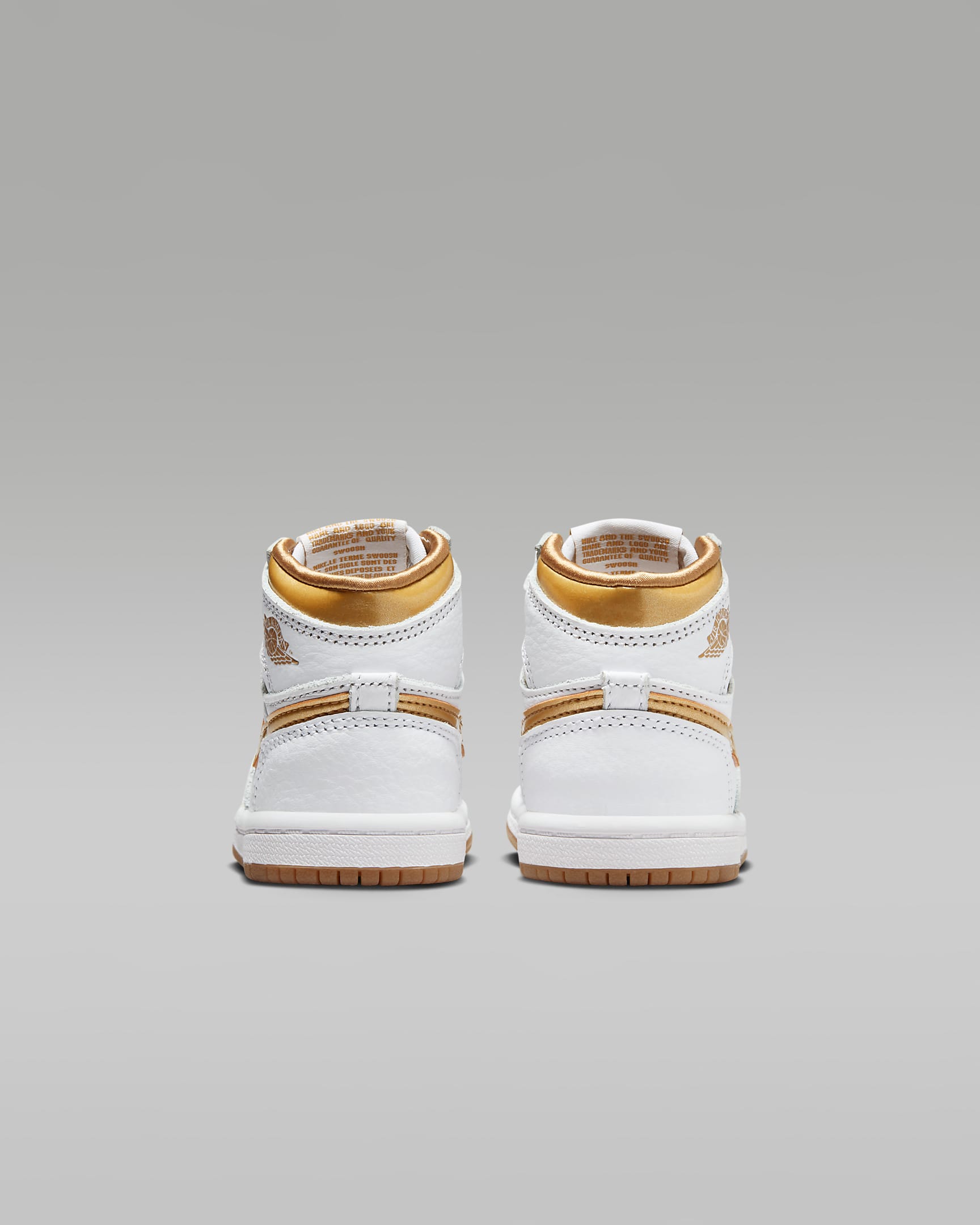 Calzado para bebé e infantil Jordan 1 Retro High OG. Nike.com
