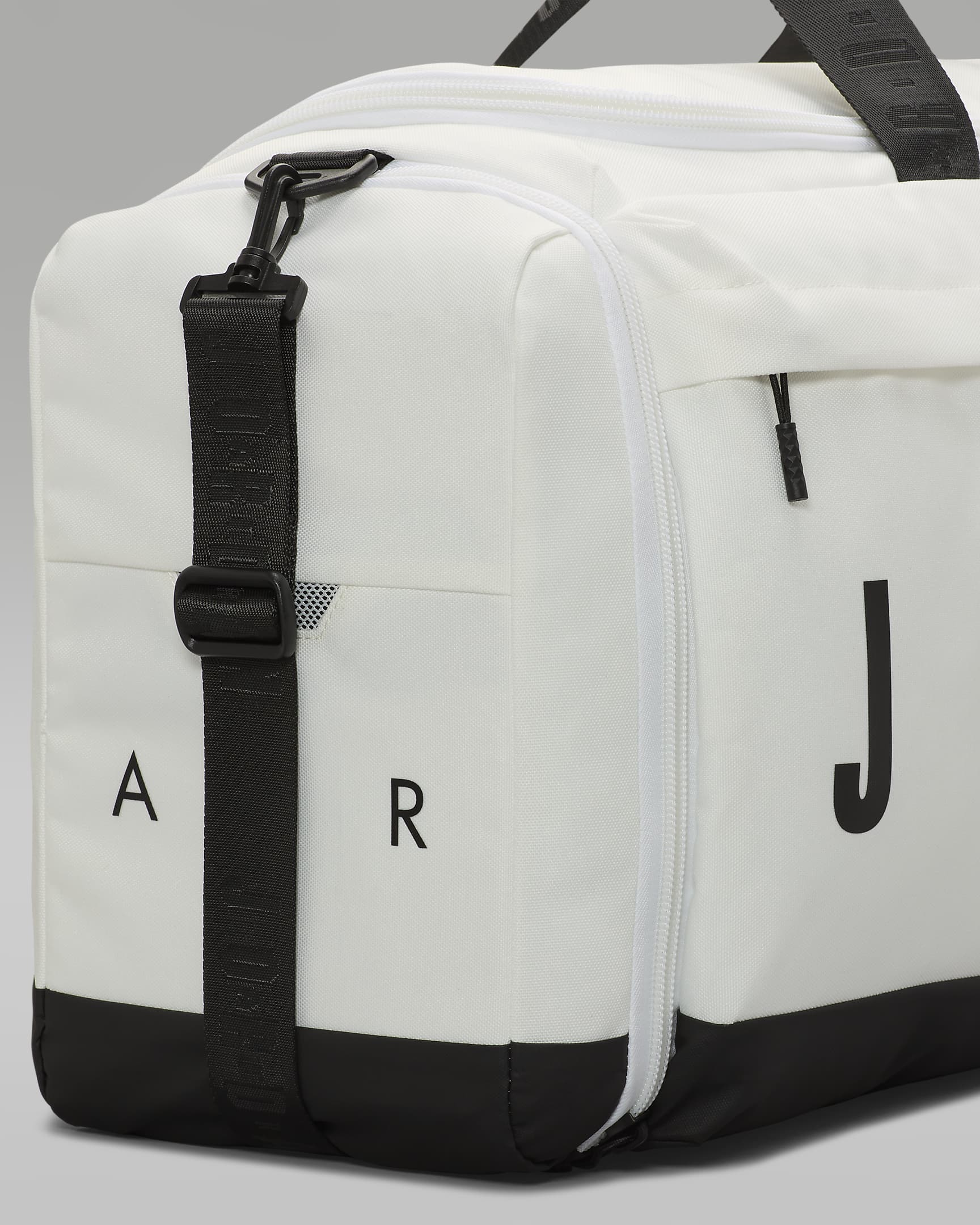 Jordan Velocity Duffle Bag (69L) - White