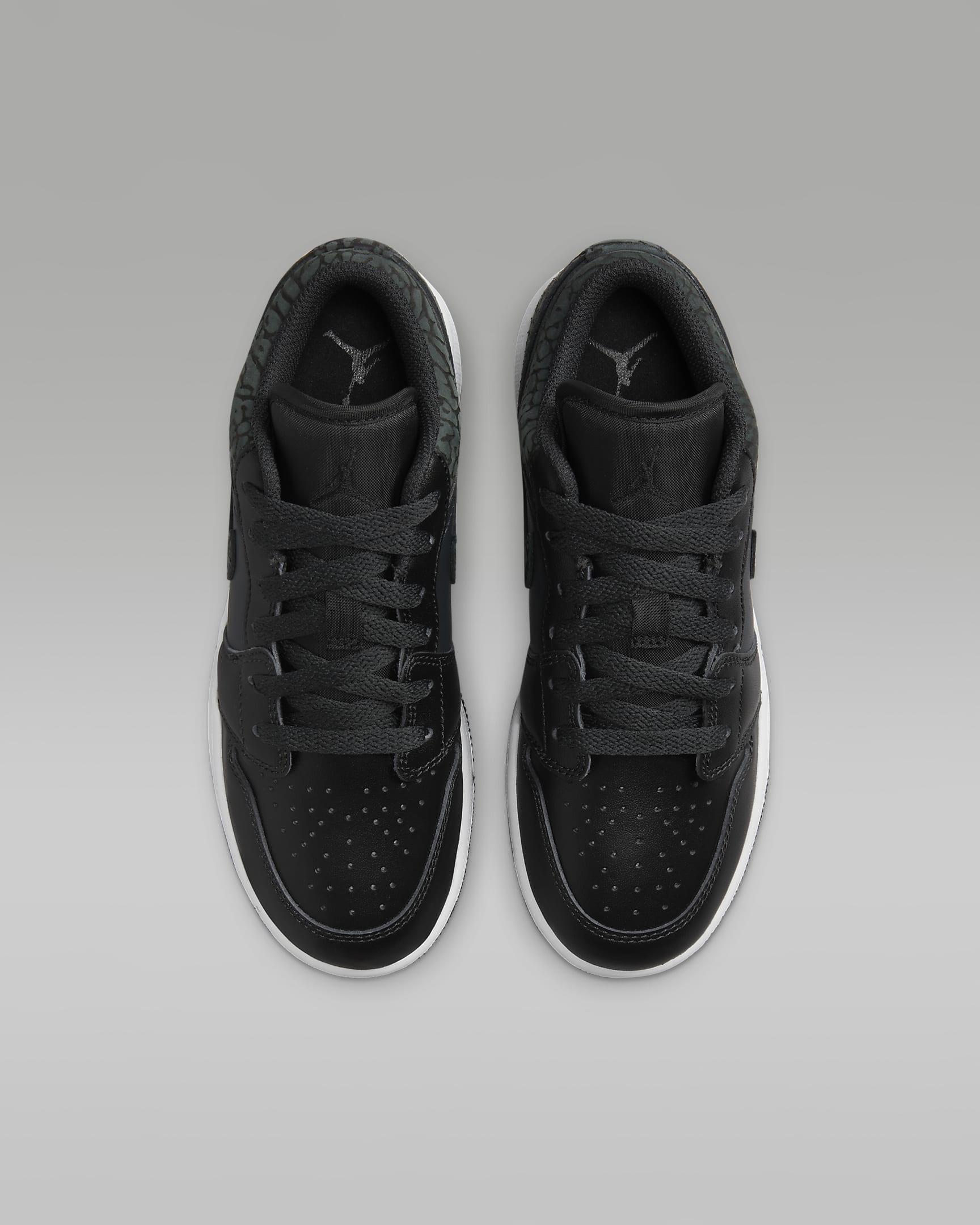 Air Jordan 1 Low SE Older Kids' Shoes. Nike ZA