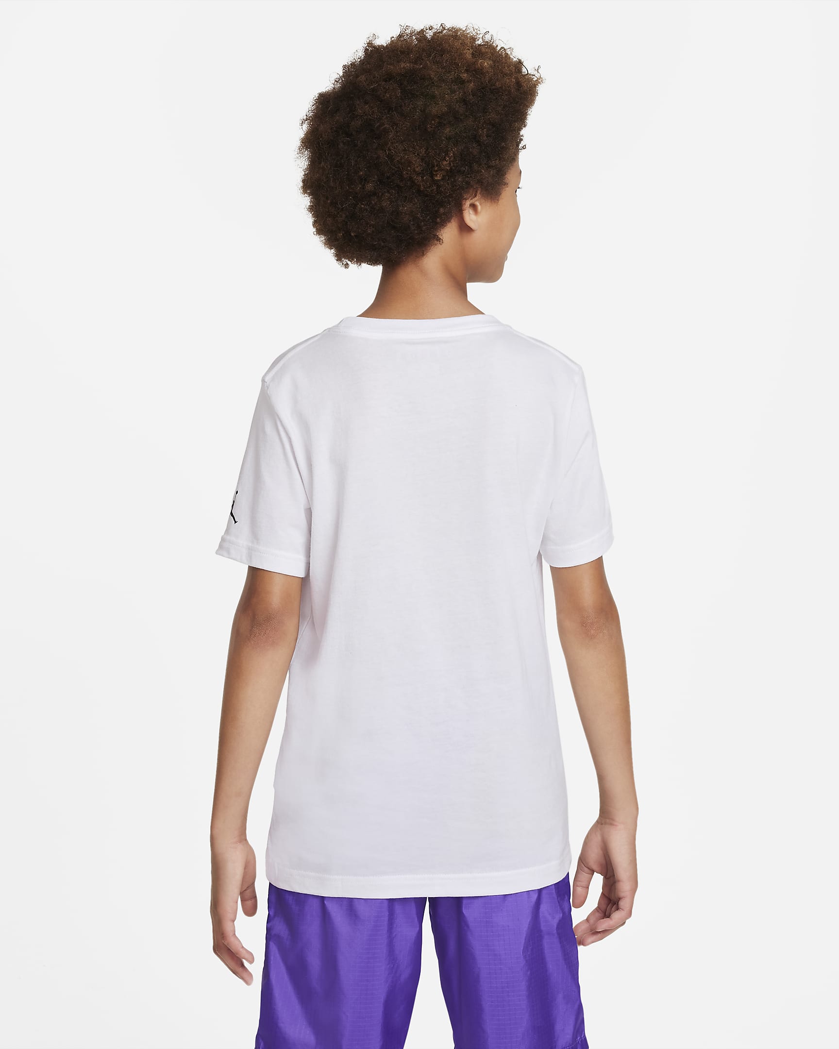 Jordan Older Kids' T-Shirt. Nike IE