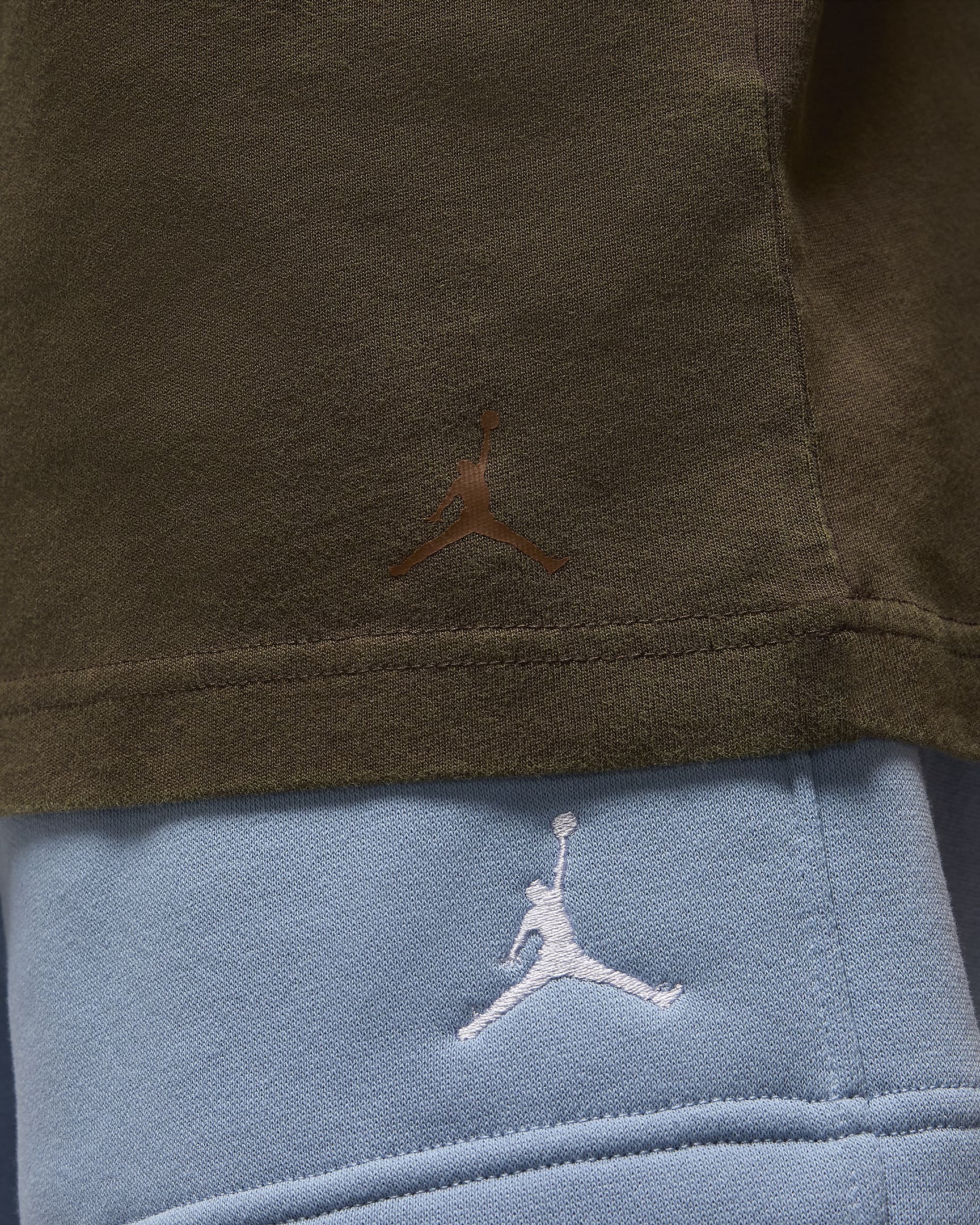 Jordan Women's Oversized Graphic T-Shirt. Nike JP