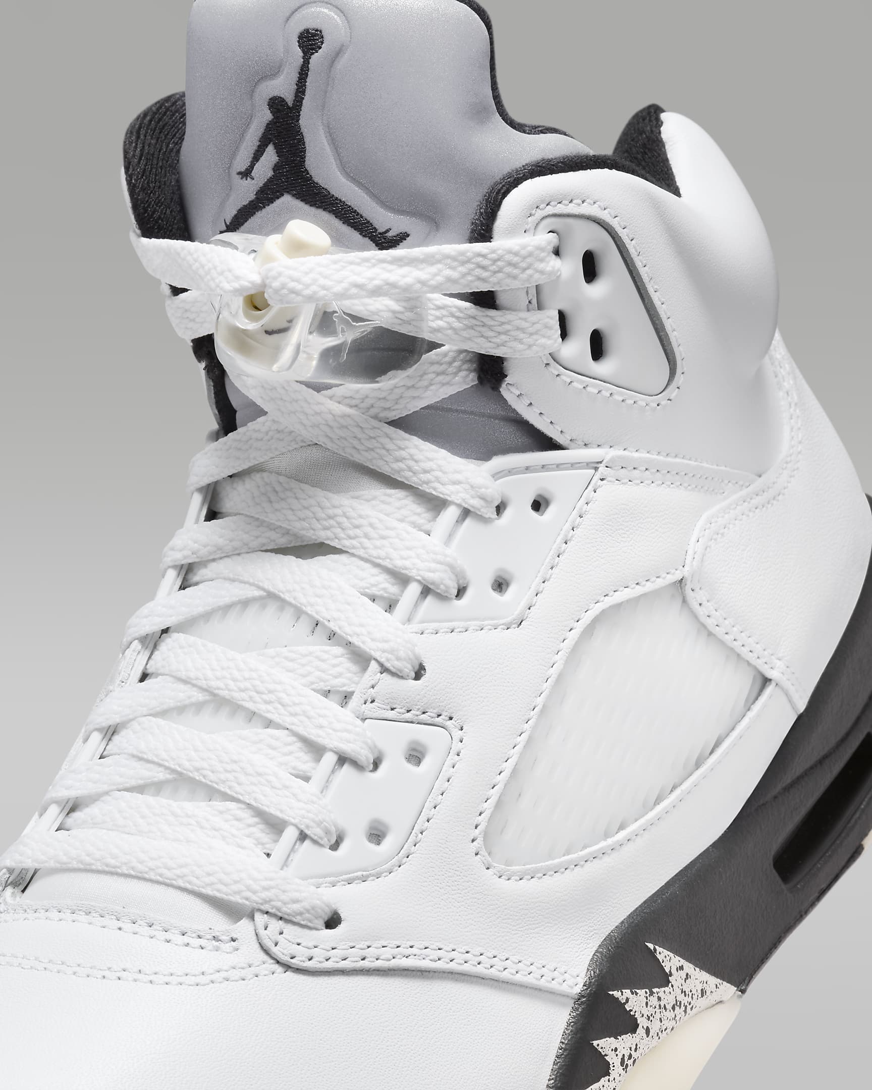 Air Jordan 5 Retro 'White and Black' Men's Shoes - White/Sail/Metallic Silver/Black